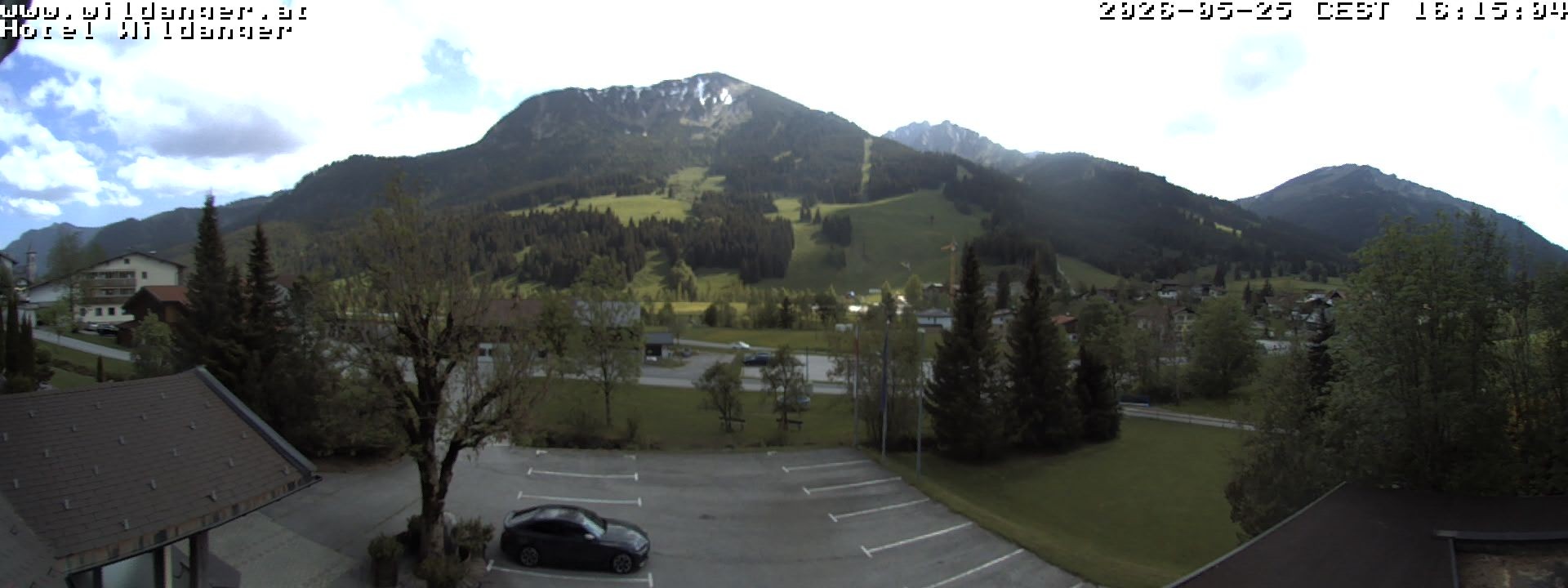 Archiv Foto Webcam Hotel Wildanger - Zöblen