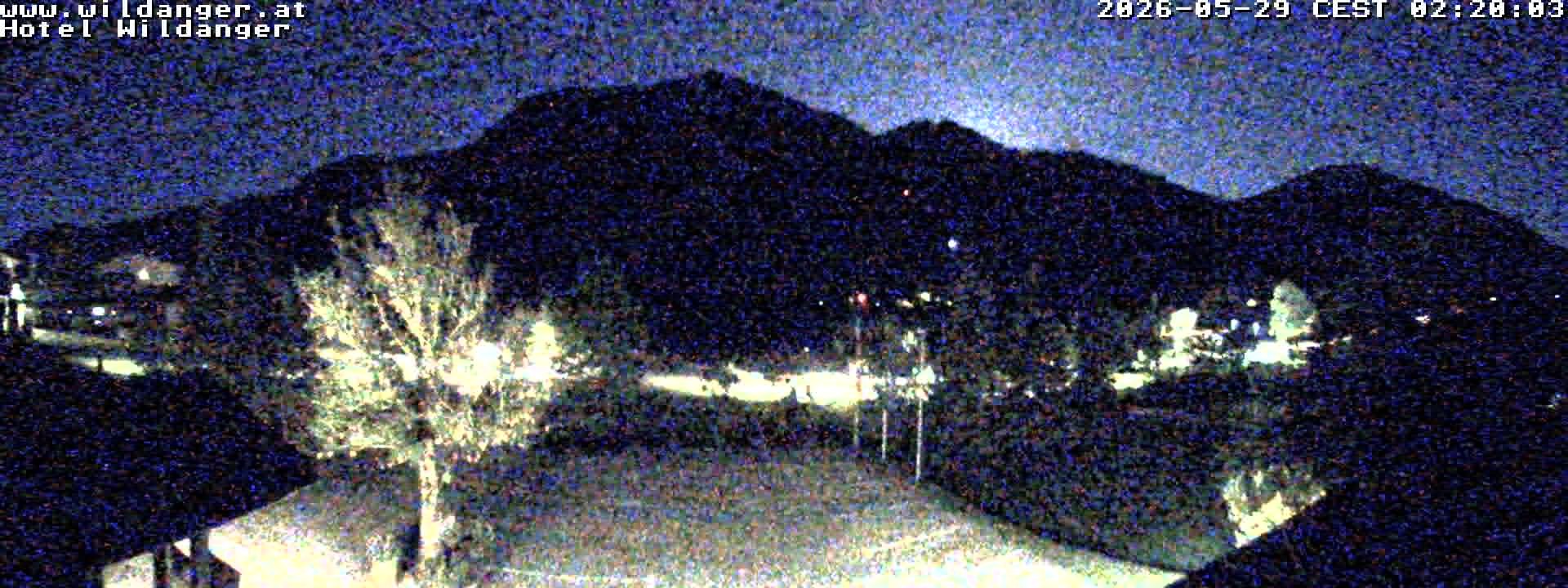 Archiv Foto Webcam Hotel Wildanger - Zöblen