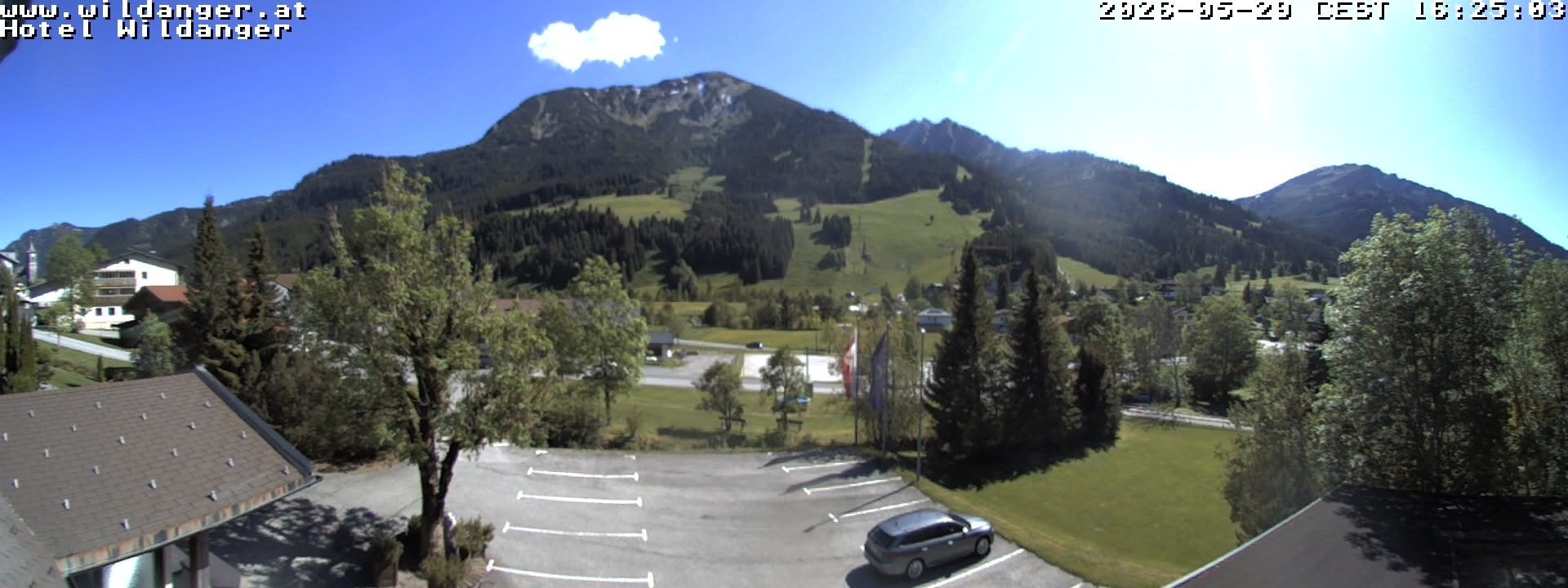 Archiv Foto Webcam Hotel Wildanger - Zöblen