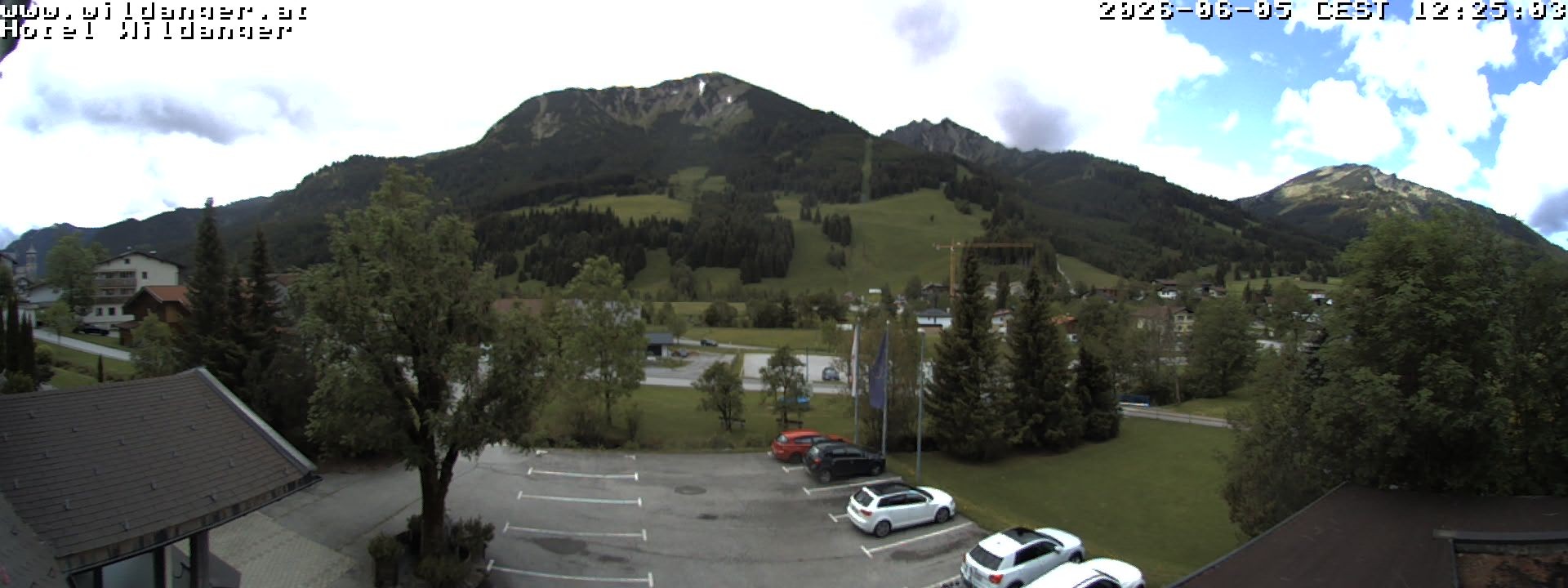 Archiv Foto Webcam Hotel Wildanger - Zöblen