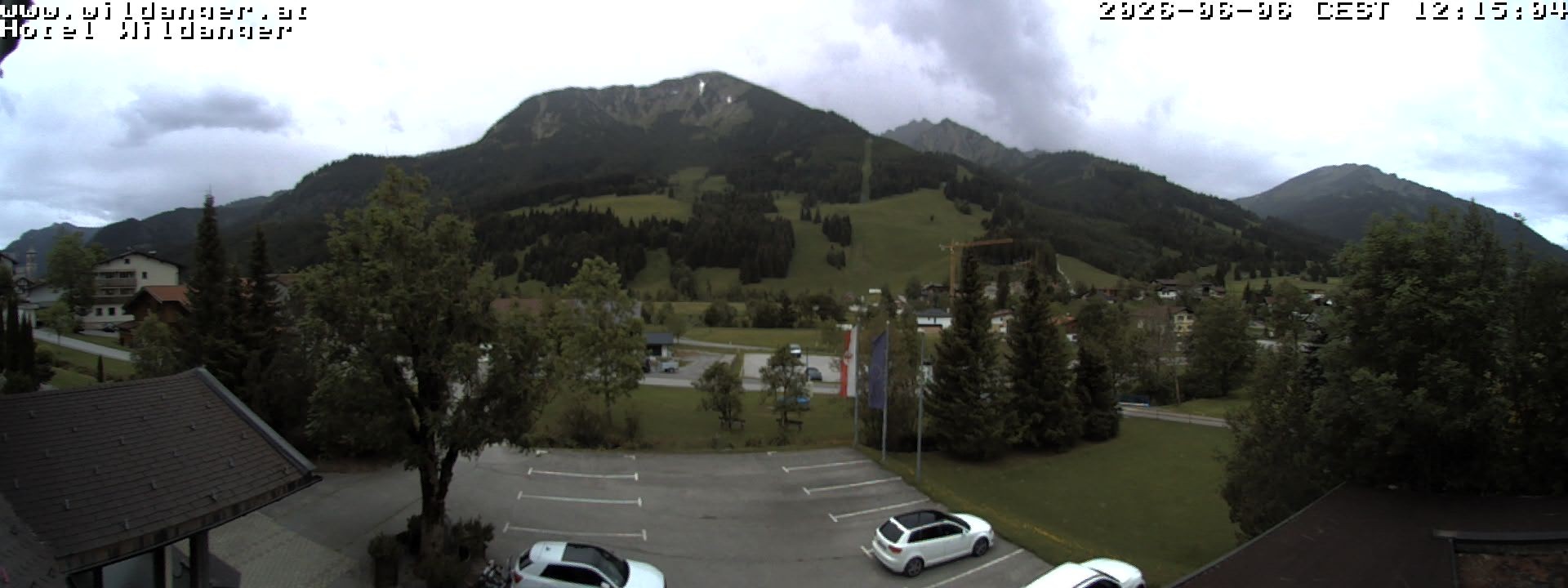 Archiv Foto Webcam Hotel Wildanger - Zöblen