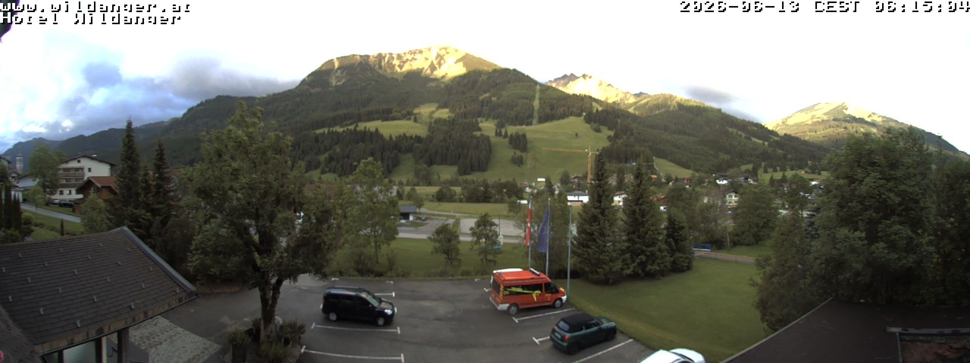 Archiv Foto Webcam Hotel Wildanger - Zöblen