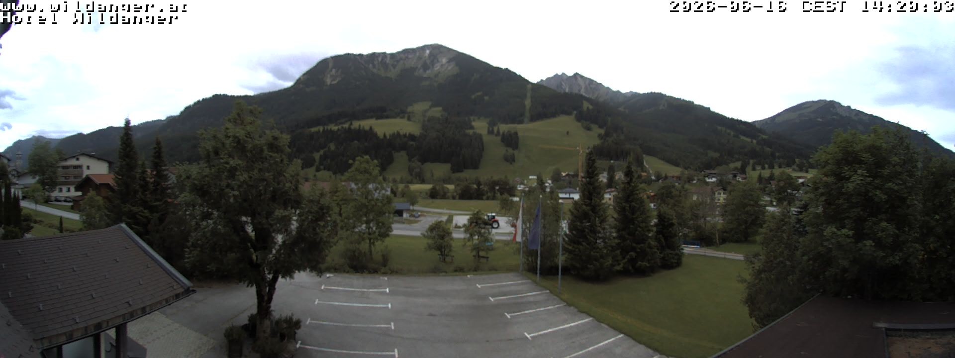 Archiv Foto Webcam Hotel Wildanger - Zöblen