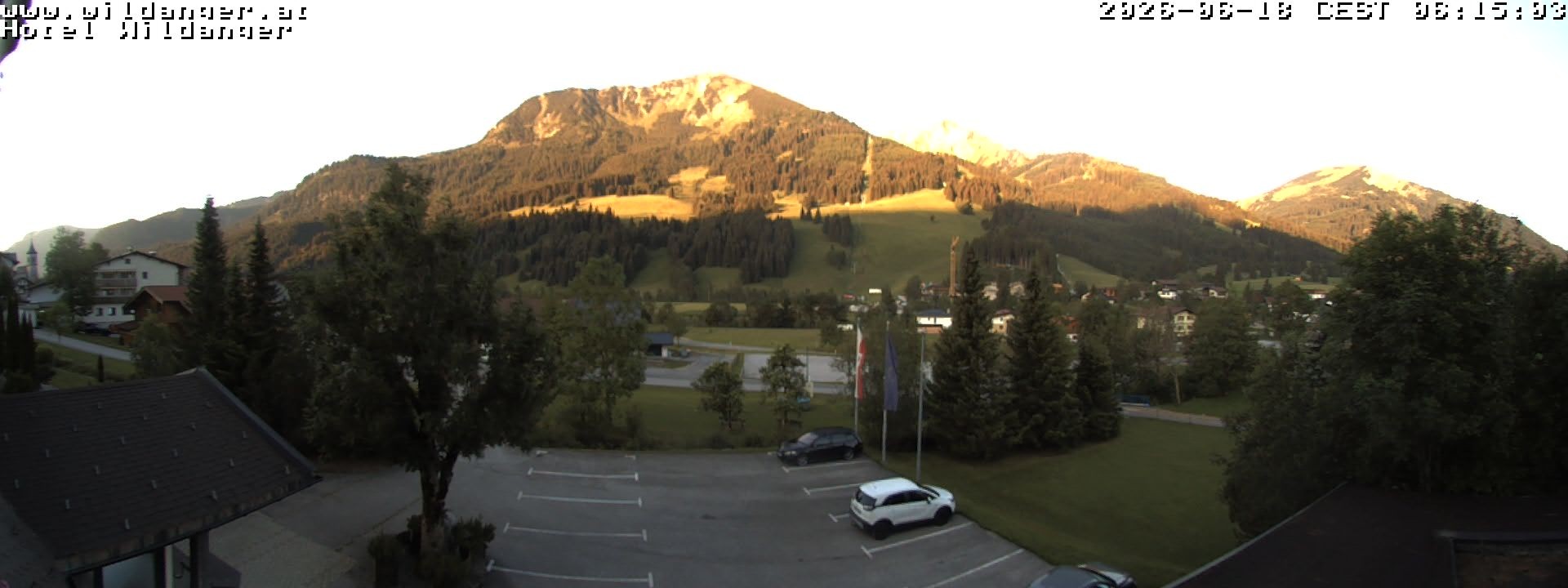 Archived image Webcam Hotel Wildanger - Zöblen