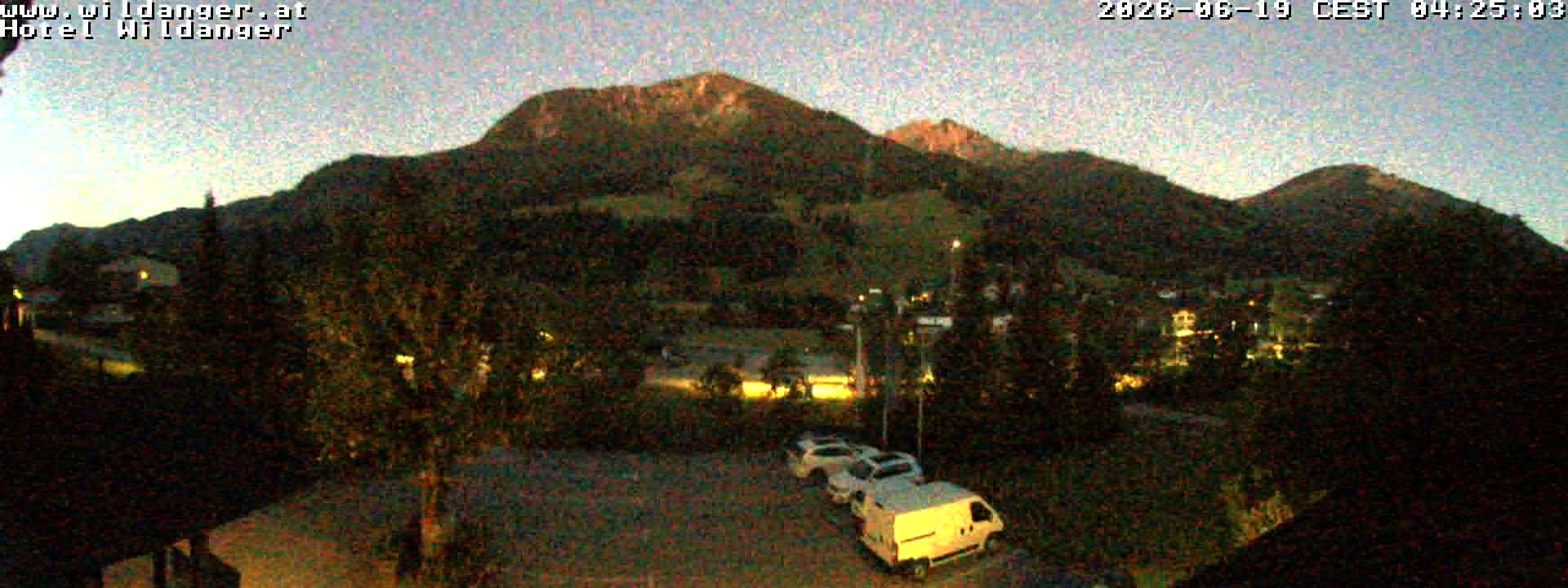 Archiv Foto Webcam Hotel Wildanger - Zöblen
