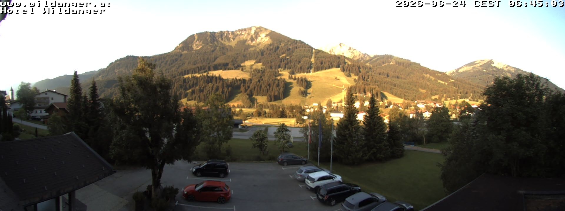 Archived image Webcam Hotel Wildanger - Zöblen
