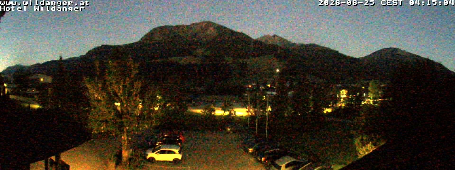 Archiv Foto Webcam Hotel Wildanger - Zöblen