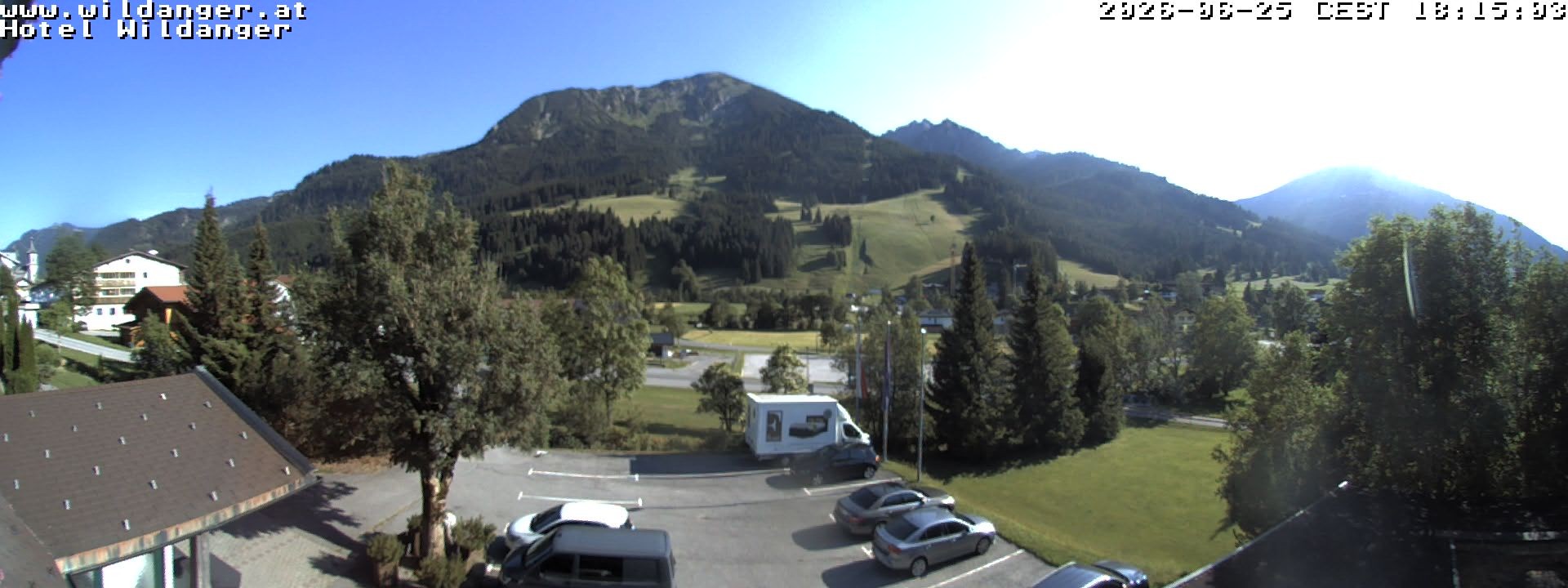 Archiv Foto Webcam Hotel Wildanger - Zöblen