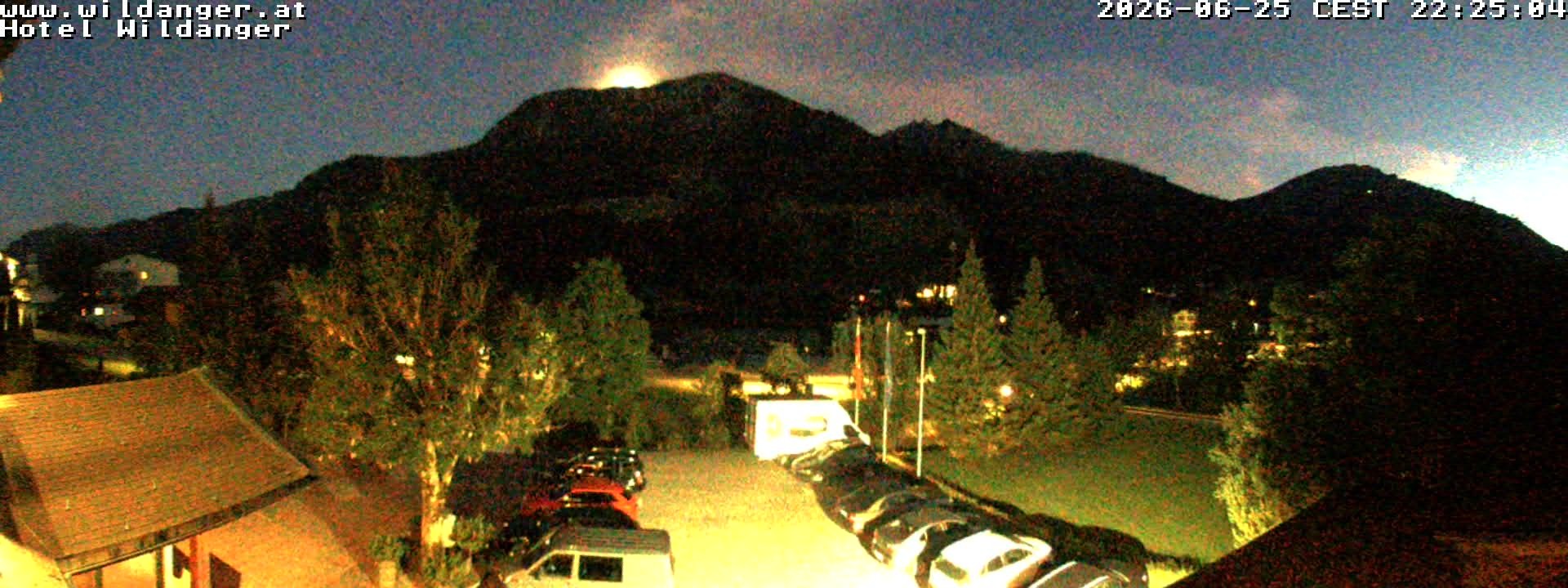 Archiv Foto Webcam Hotel Wildanger - Zöblen