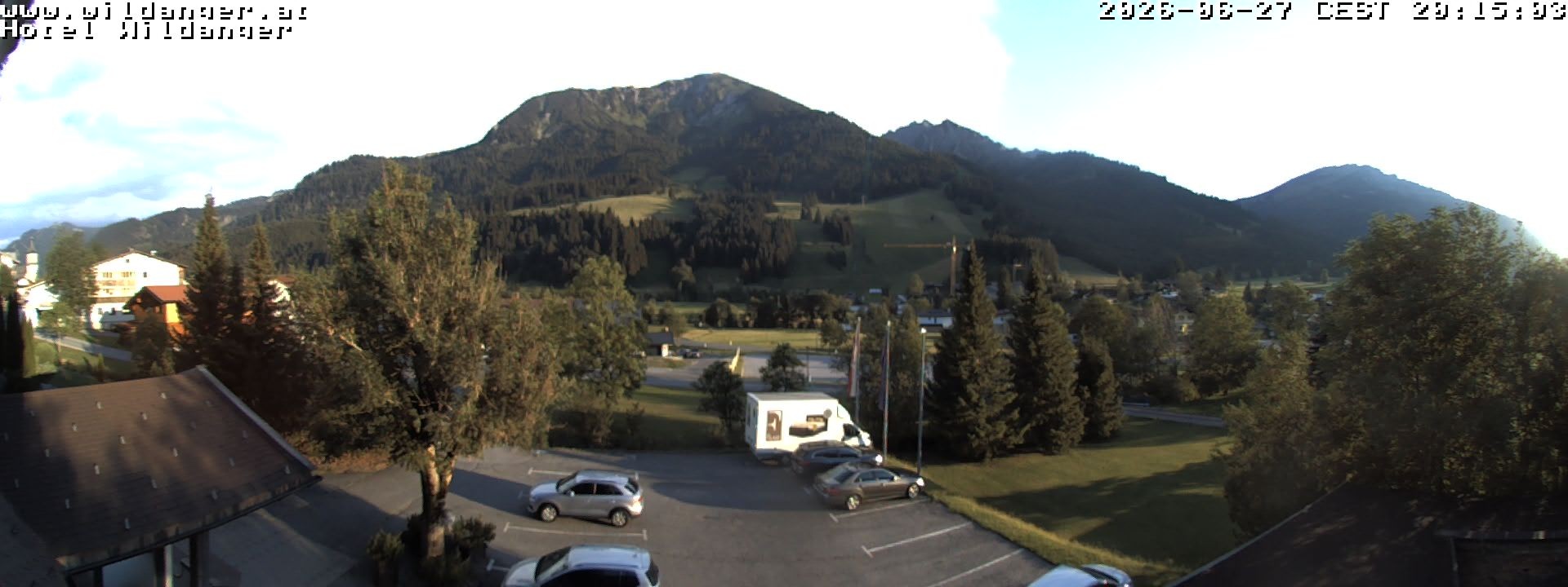 Archiv Foto Webcam Hotel Wildanger - Zöblen