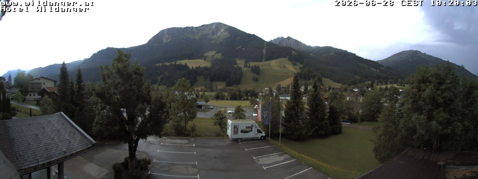 Archiv Foto Webcam Hotel Wildanger - Zöblen