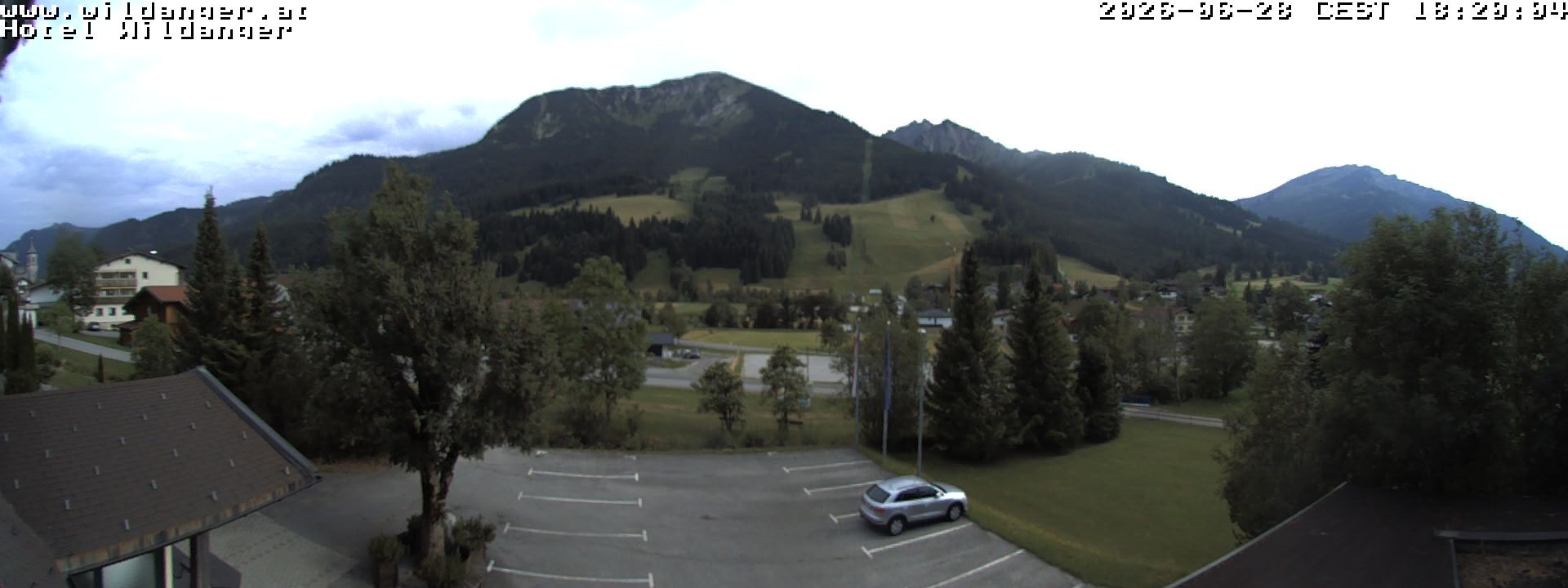 Archiv Foto Webcam Hotel Wildanger - Zöblen