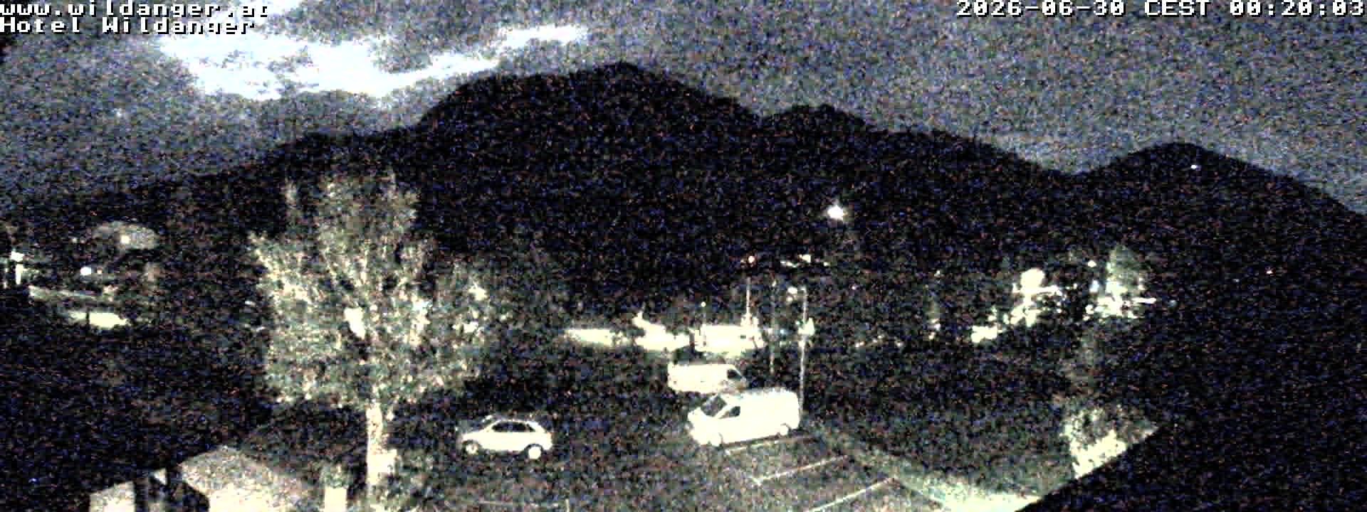 Archiv Foto Webcam Hotel Wildanger - Zöblen