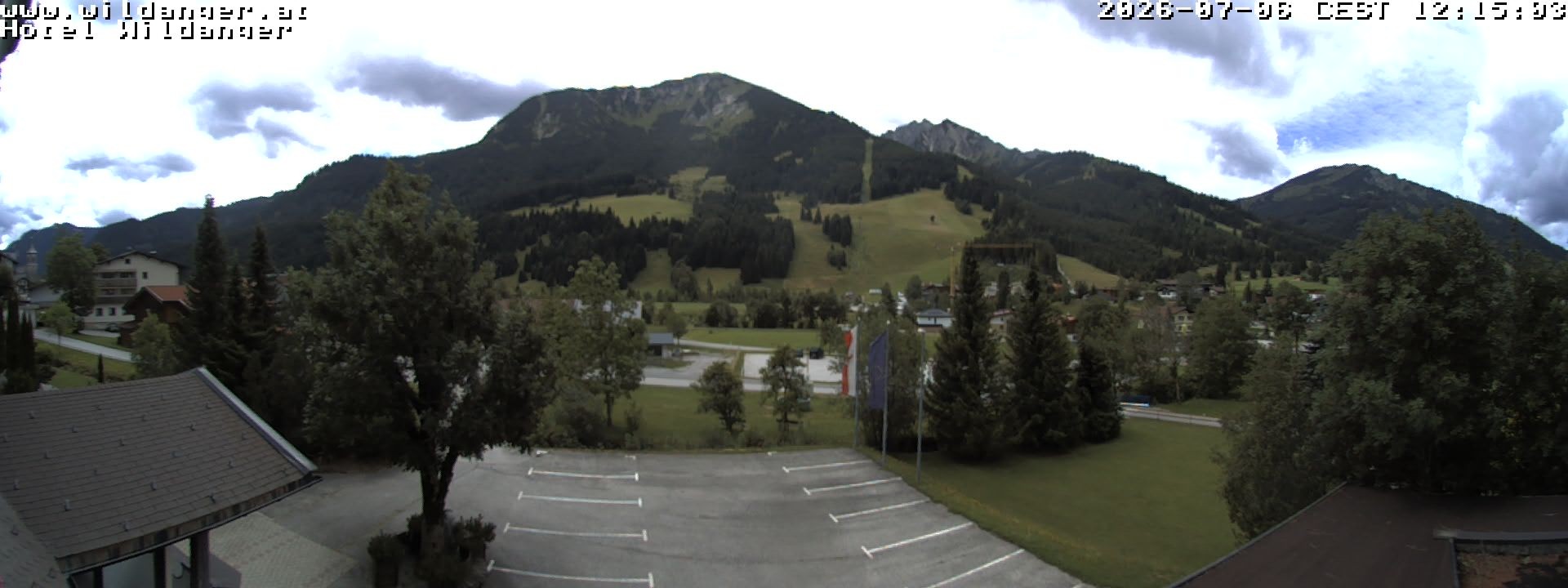 Archiv Foto Webcam Hotel Wildanger - Zöblen