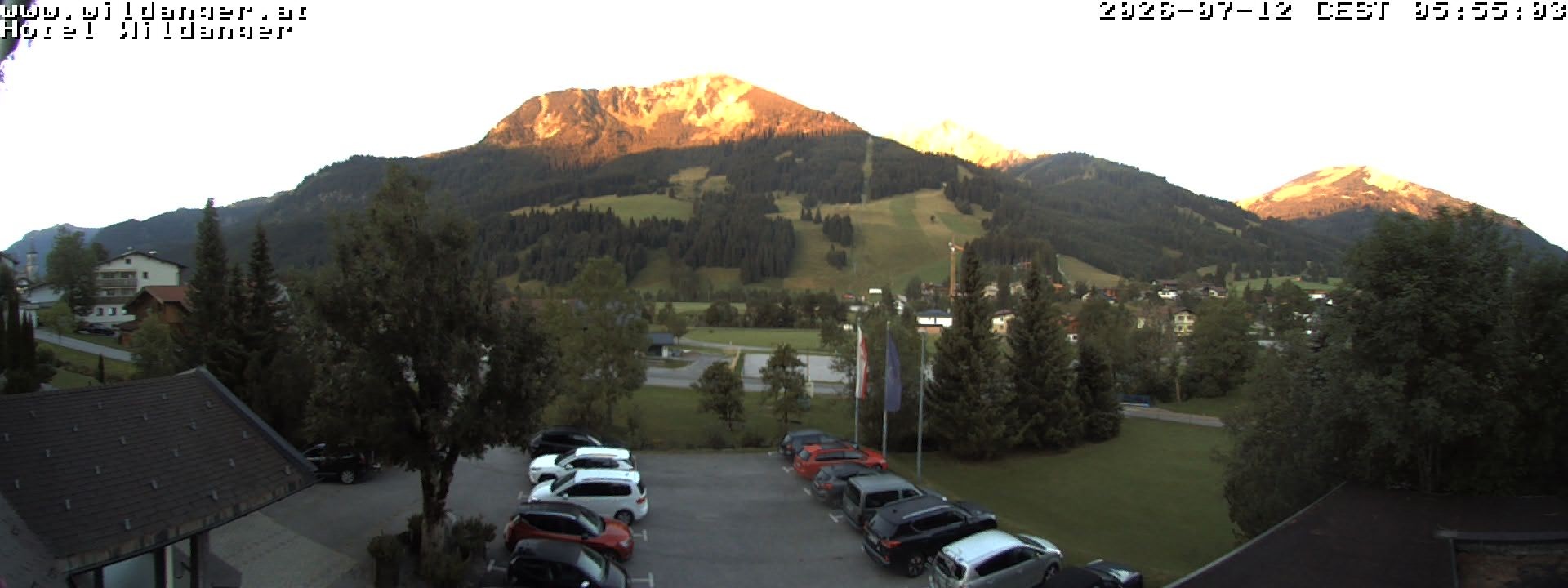 Archived image Webcam Hotel Wildanger - Zöblen