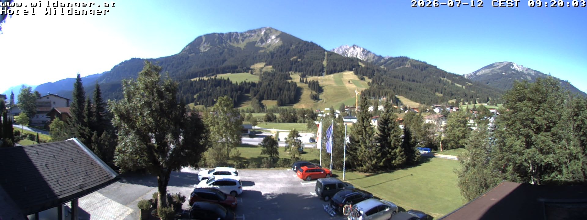 Archived image Webcam Hotel Wildanger - Zöblen