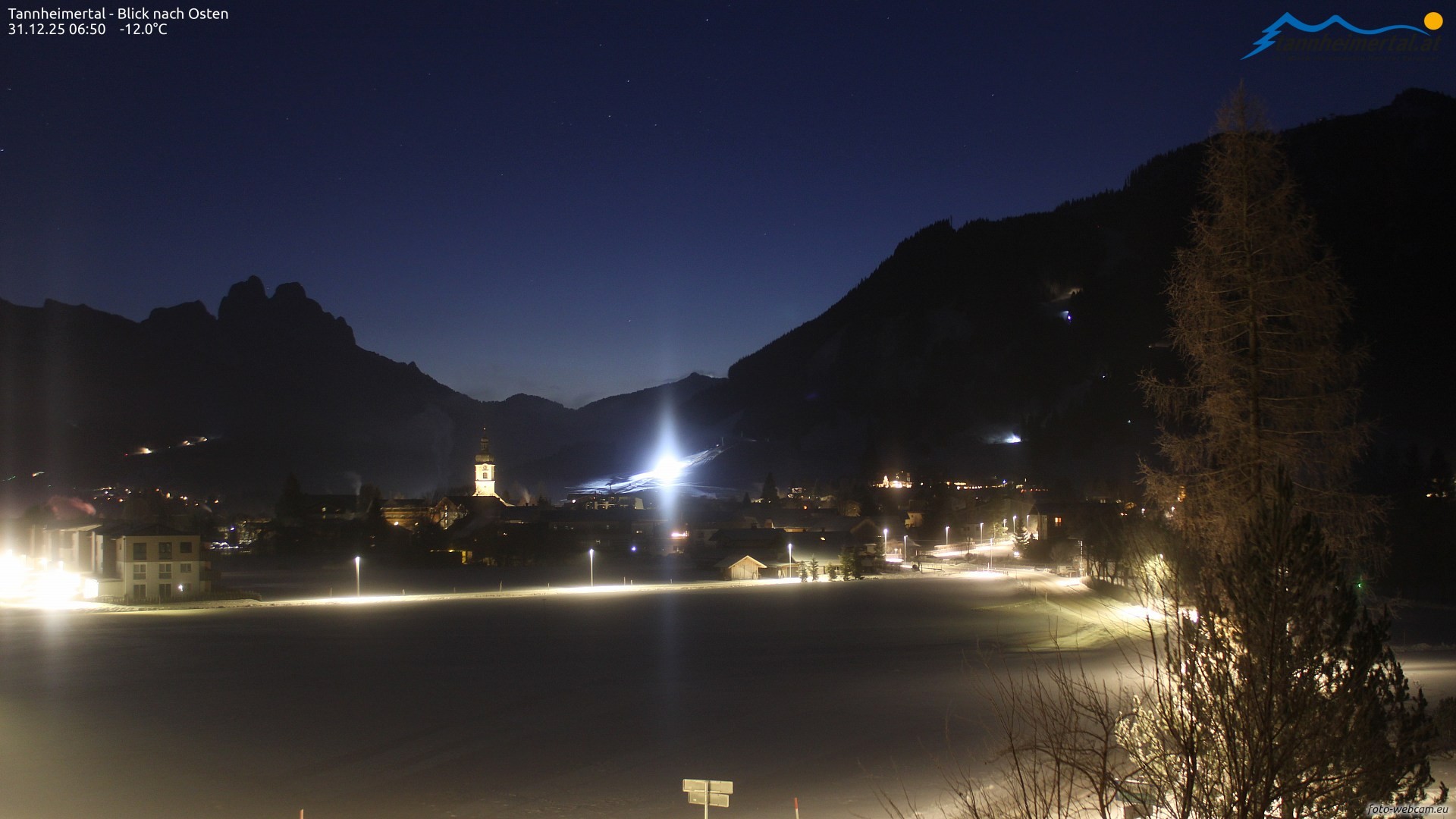 Archiv Foto Webcam Blick ins Tannheimer Tal