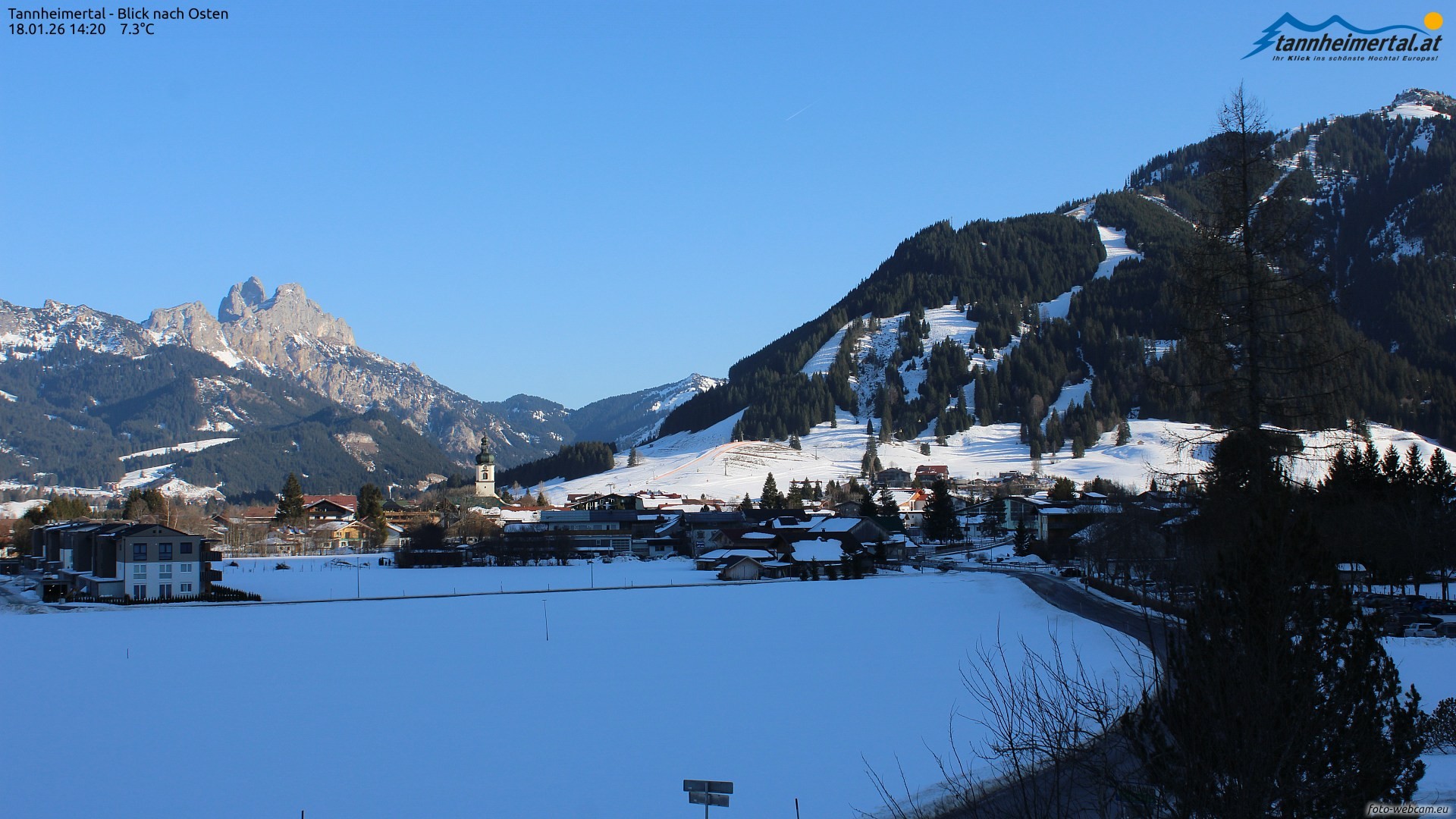 Archiv Foto Webcam Blick ins Tannheimer Tal