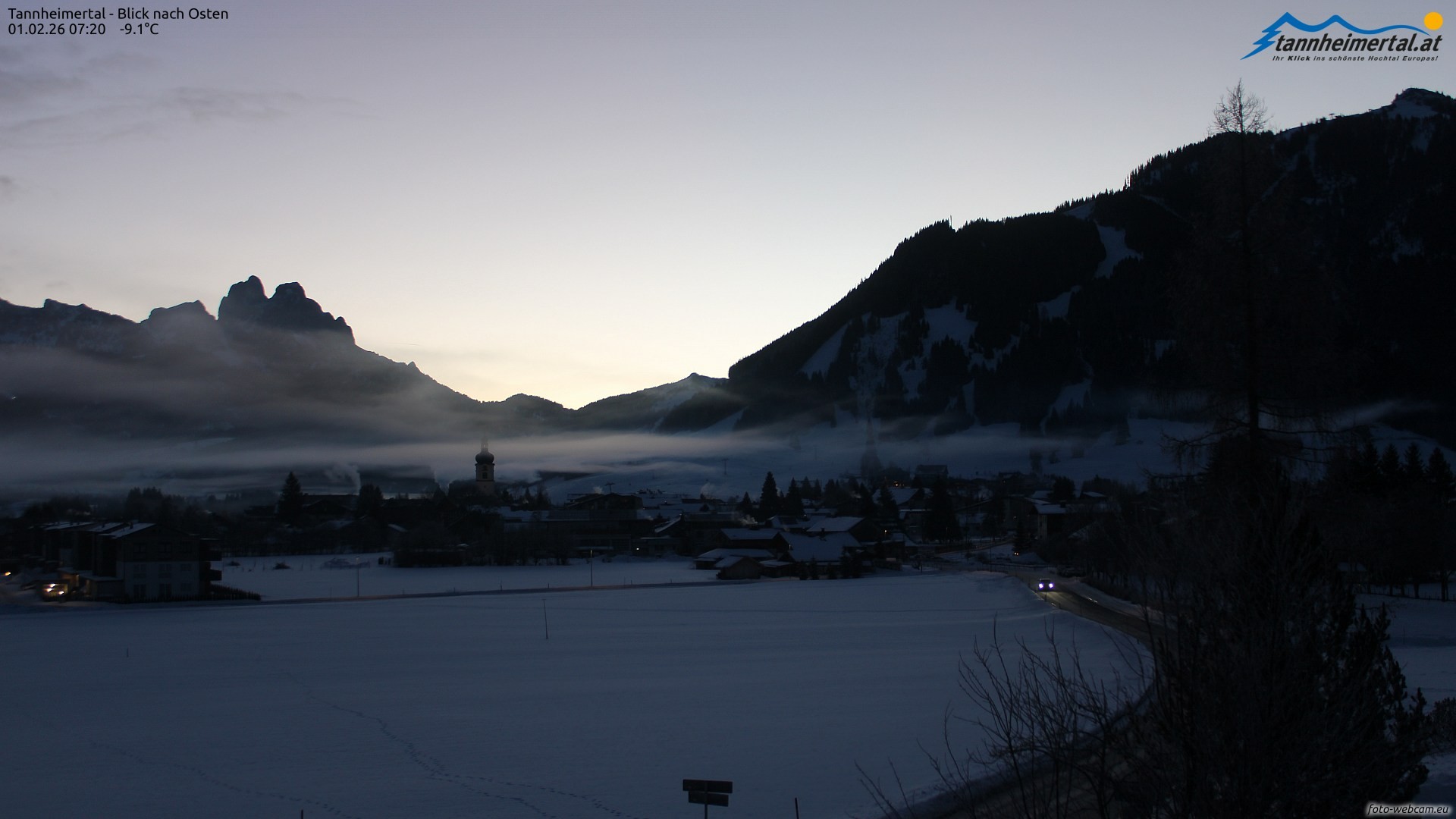 Archiv Foto Webcam Blick ins Tannheimer Tal
