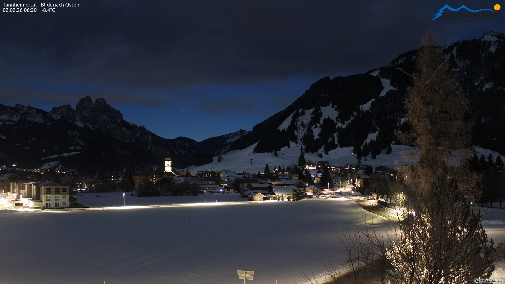 Archiv Foto Webcam Blick ins Tannheimer Tal