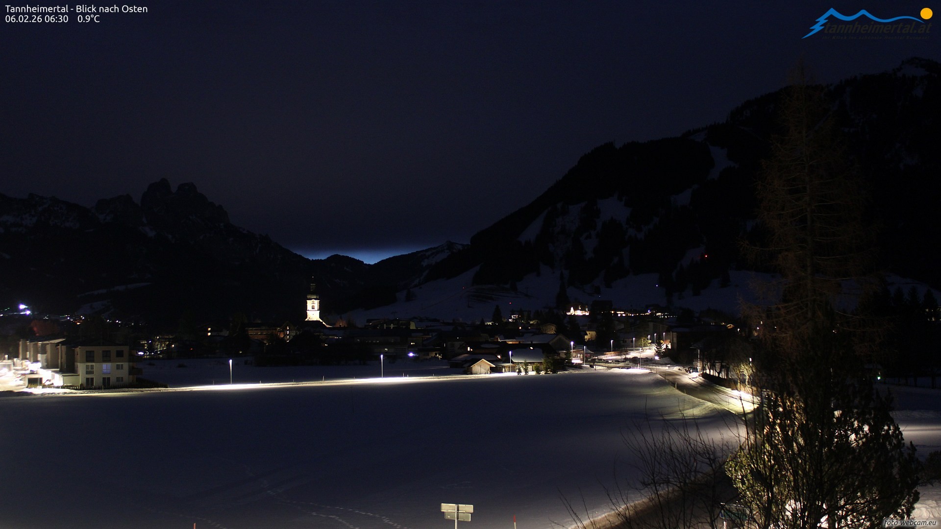 Archiv Foto Webcam Blick ins Tannheimer Tal