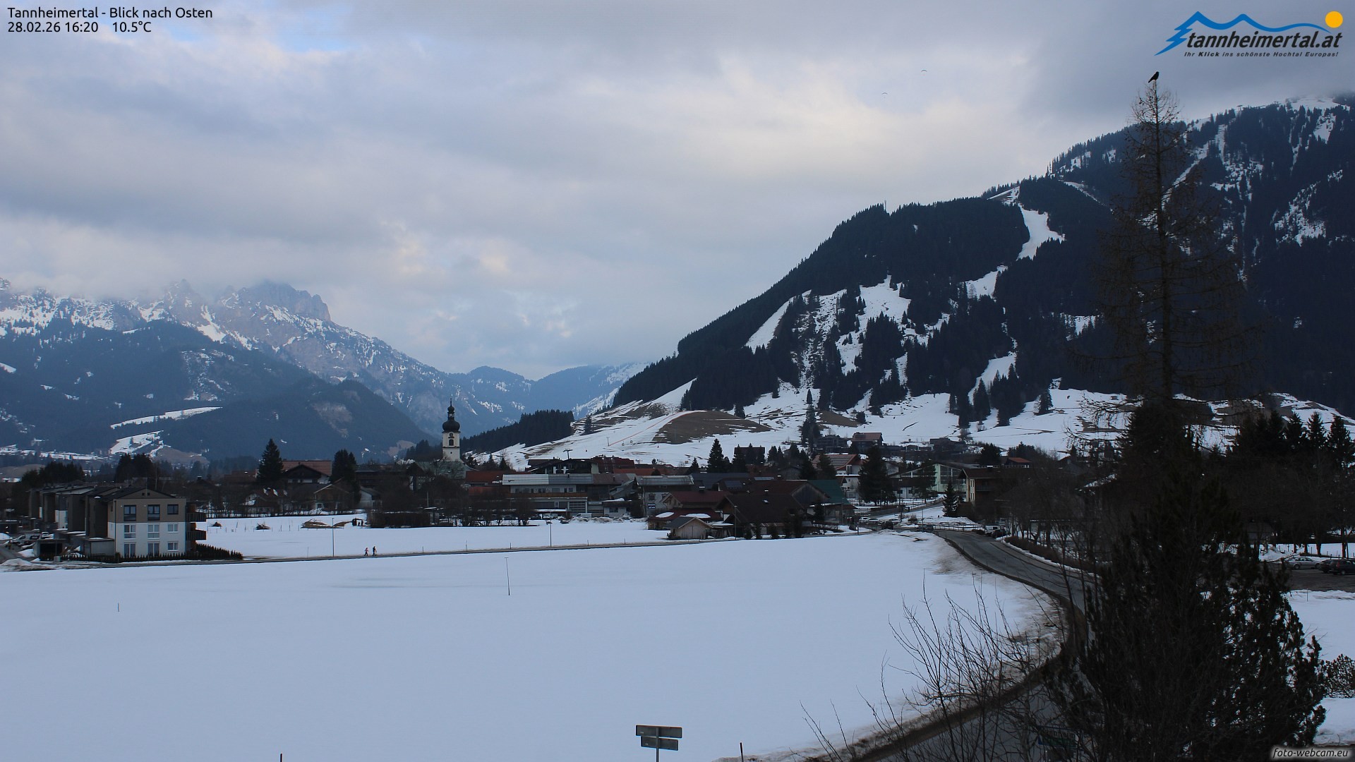 Archiv Foto Webcam Blick ins Tannheimer Tal