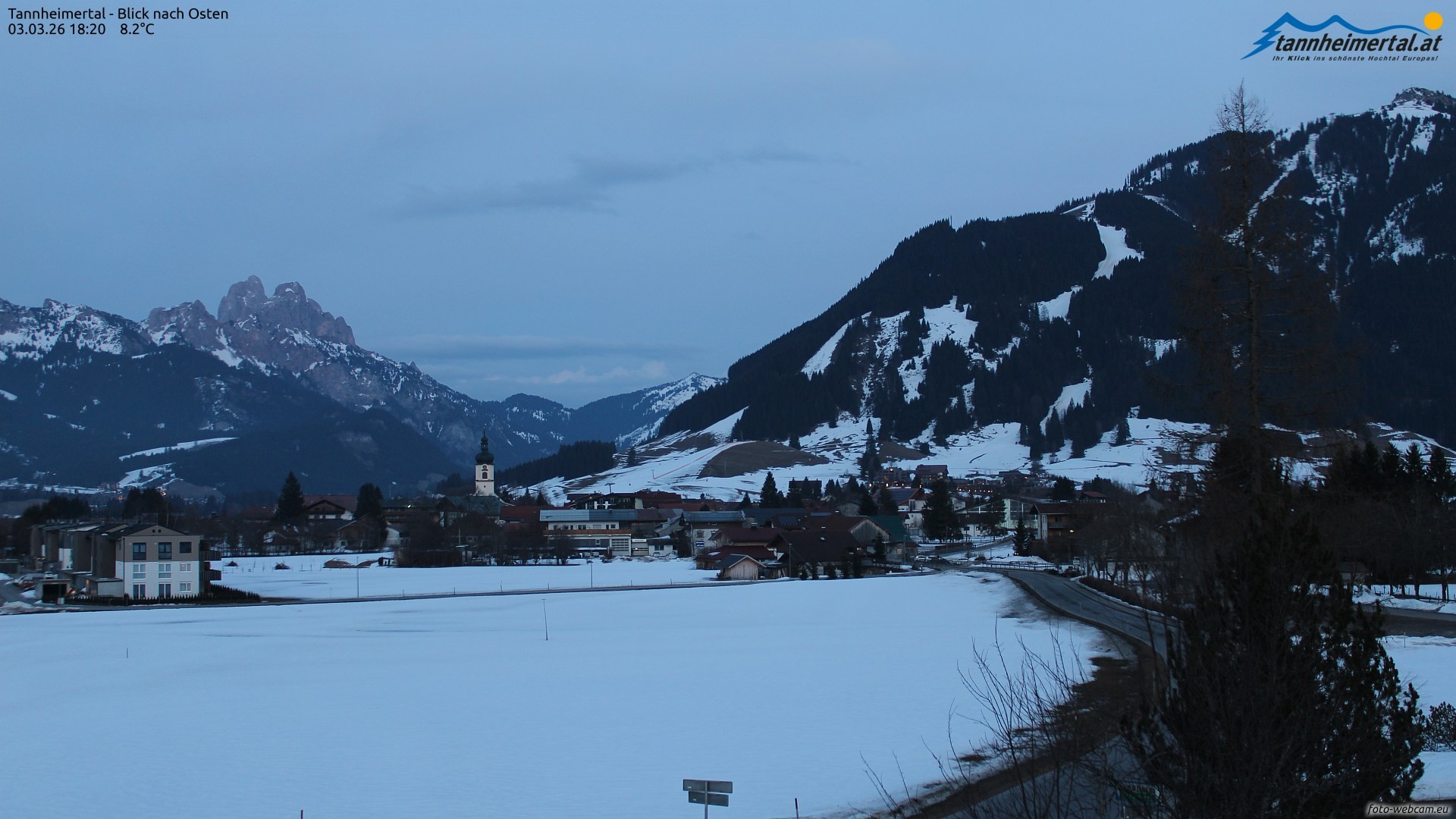 Archiv Foto Webcam Blick ins Tannheimer Tal