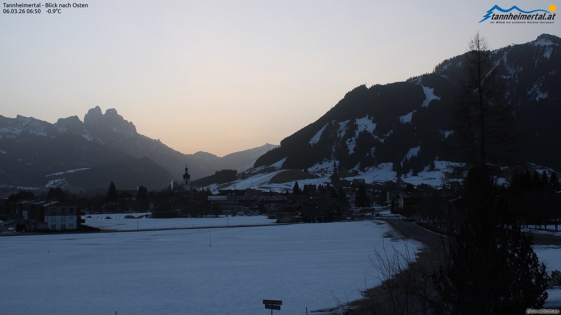 Archiv Foto Webcam Blick ins Tannheimer Tal