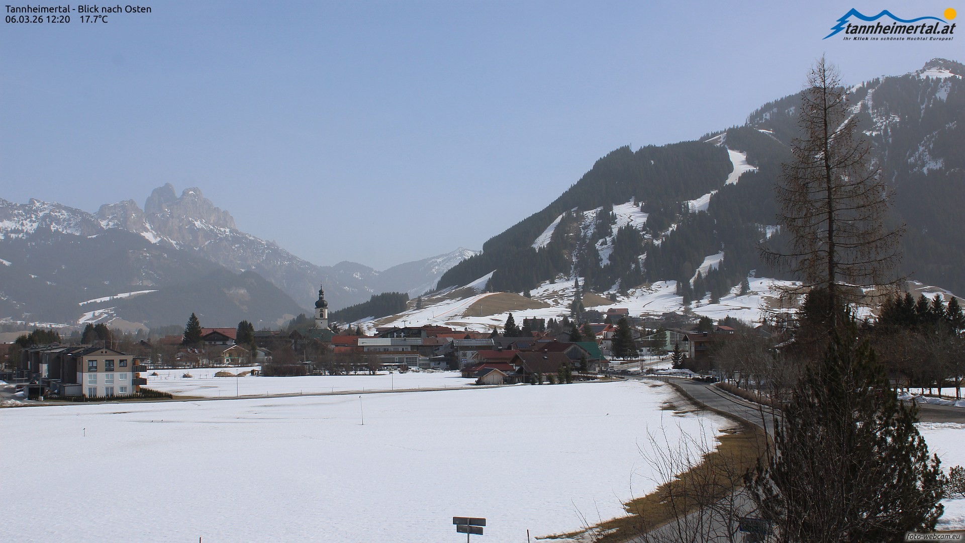 Archiv Foto Webcam Blick ins Tannheimer Tal