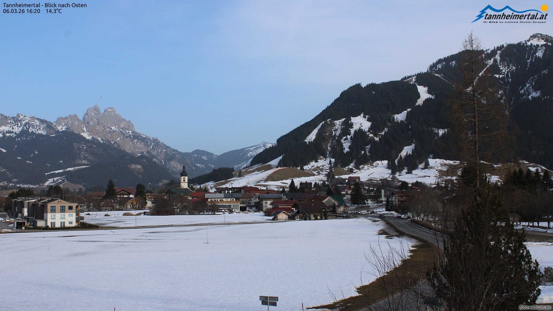 Archiv Foto Webcam Blick ins Tannheimer Tal