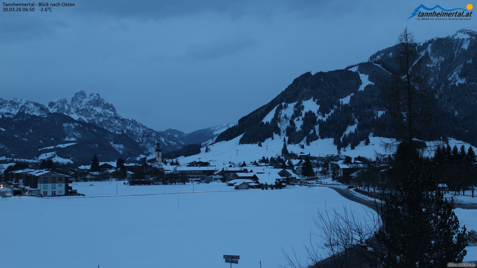 Archiv Foto Webcam Blick ins Tannheimer Tal