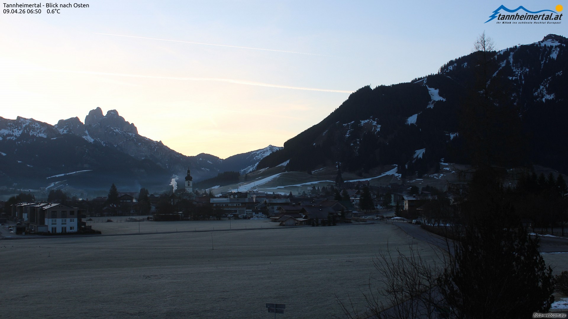 Archiv Foto Webcam Blick ins Tannheimer Tal