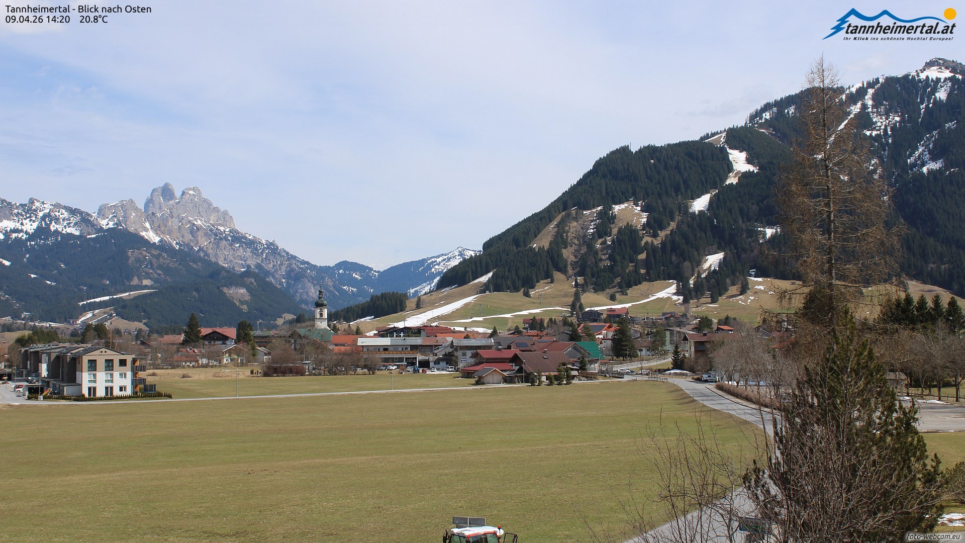 Archiv Foto Webcam Blick ins Tannheimer Tal