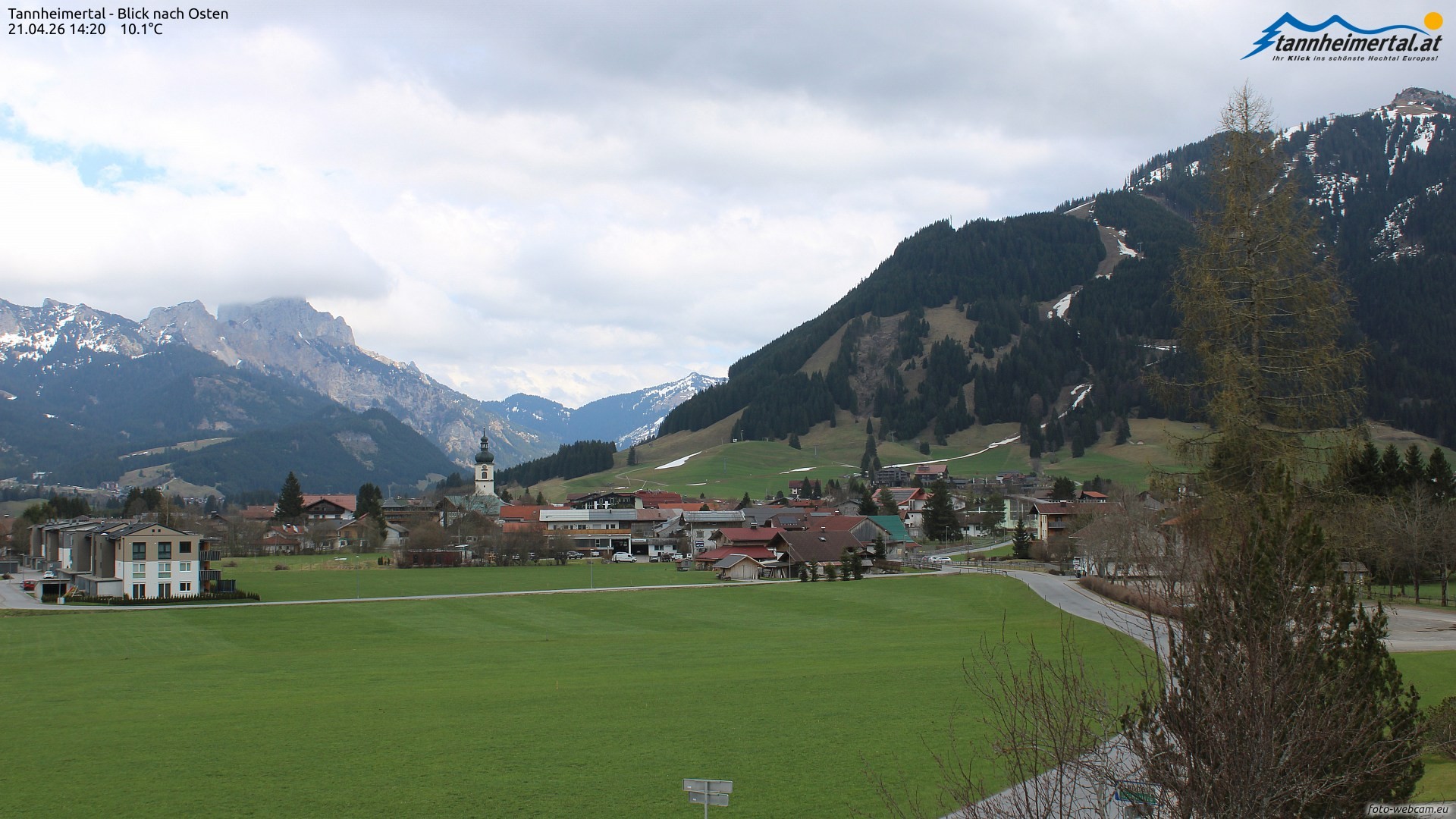 Archiv Foto Webcam Blick ins Tannheimer Tal