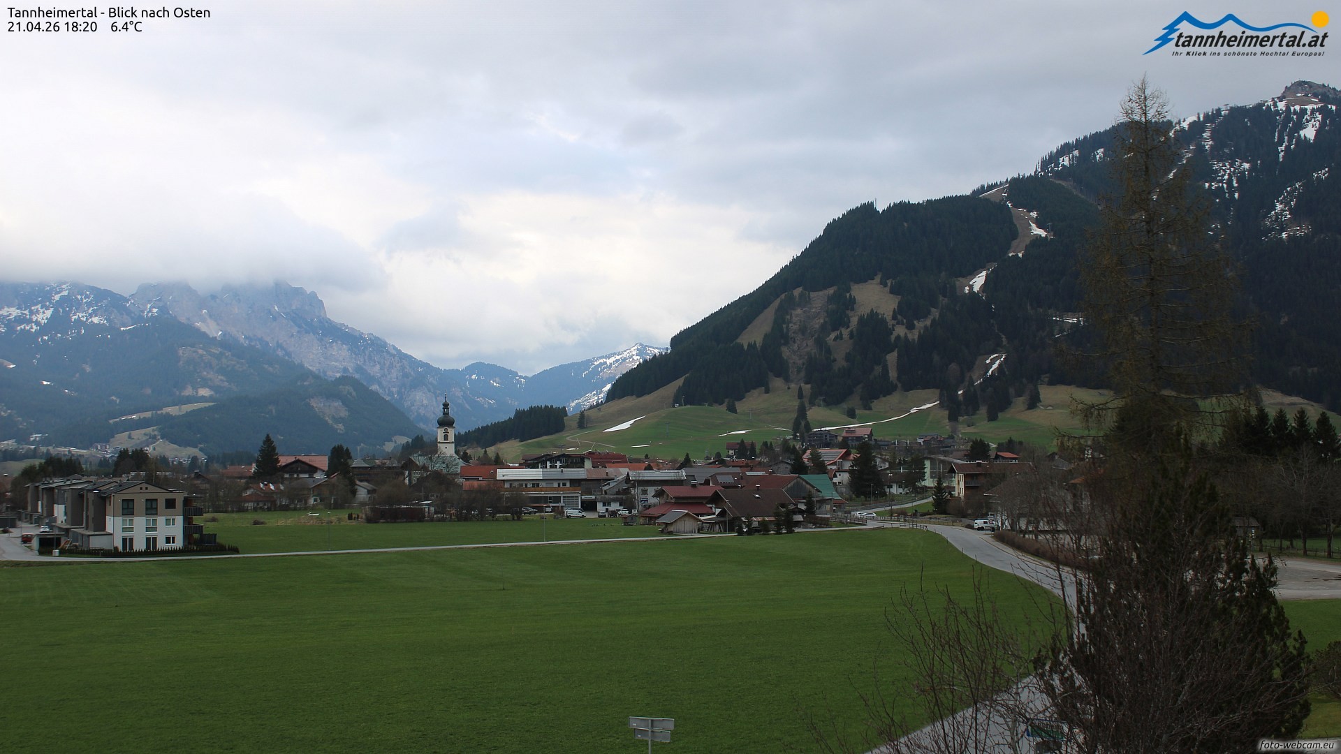 Archiv Foto Webcam Blick ins Tannheimer Tal