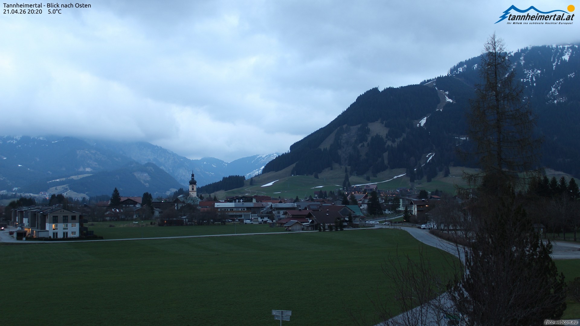 Archiv Foto Webcam Blick ins Tannheimer Tal