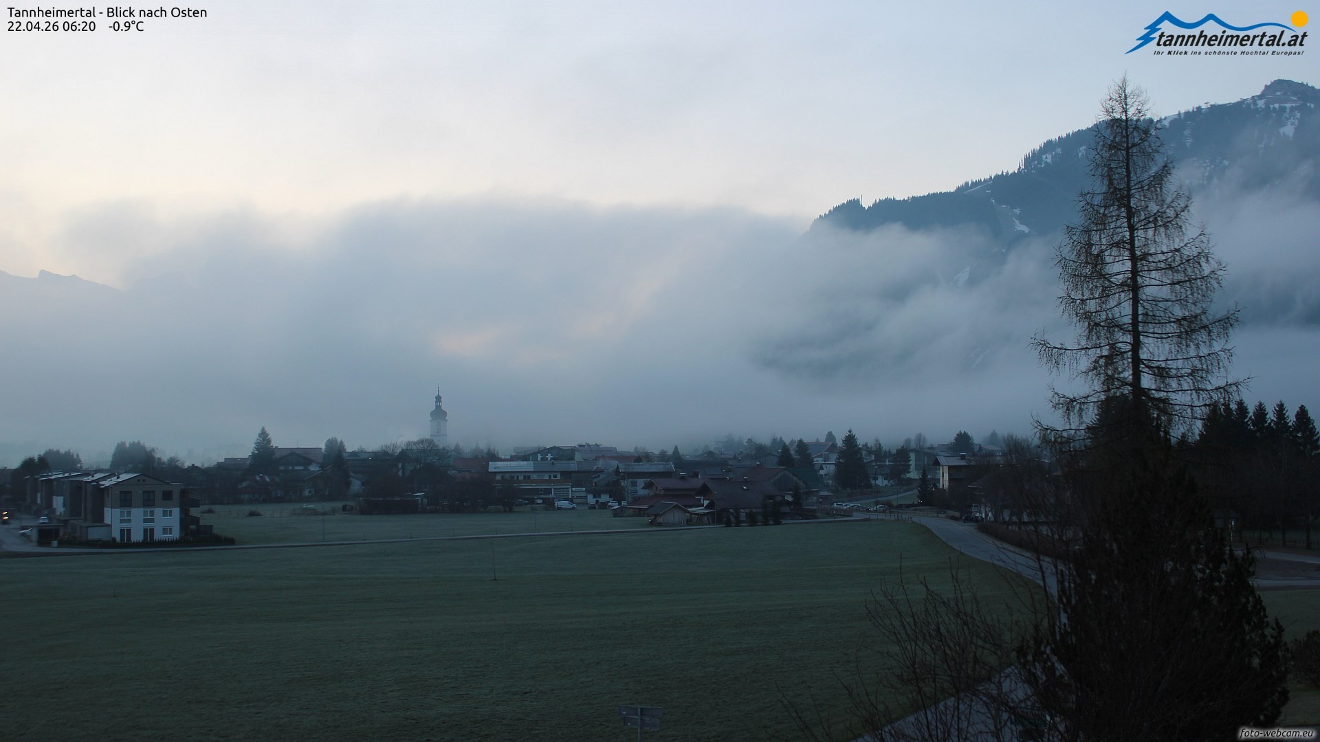 Archiv Foto Webcam Blick ins Tannheimer Tal