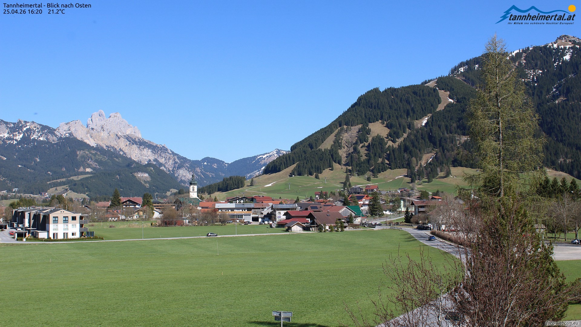 Archiv Foto Webcam Blick ins Tannheimer Tal