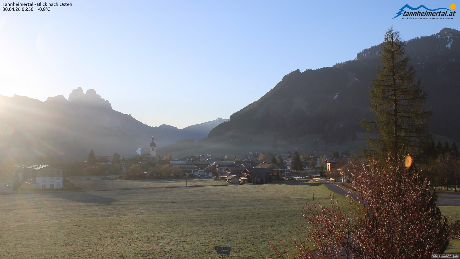 Archiv Foto Webcam Blick ins Tannheimer Tal