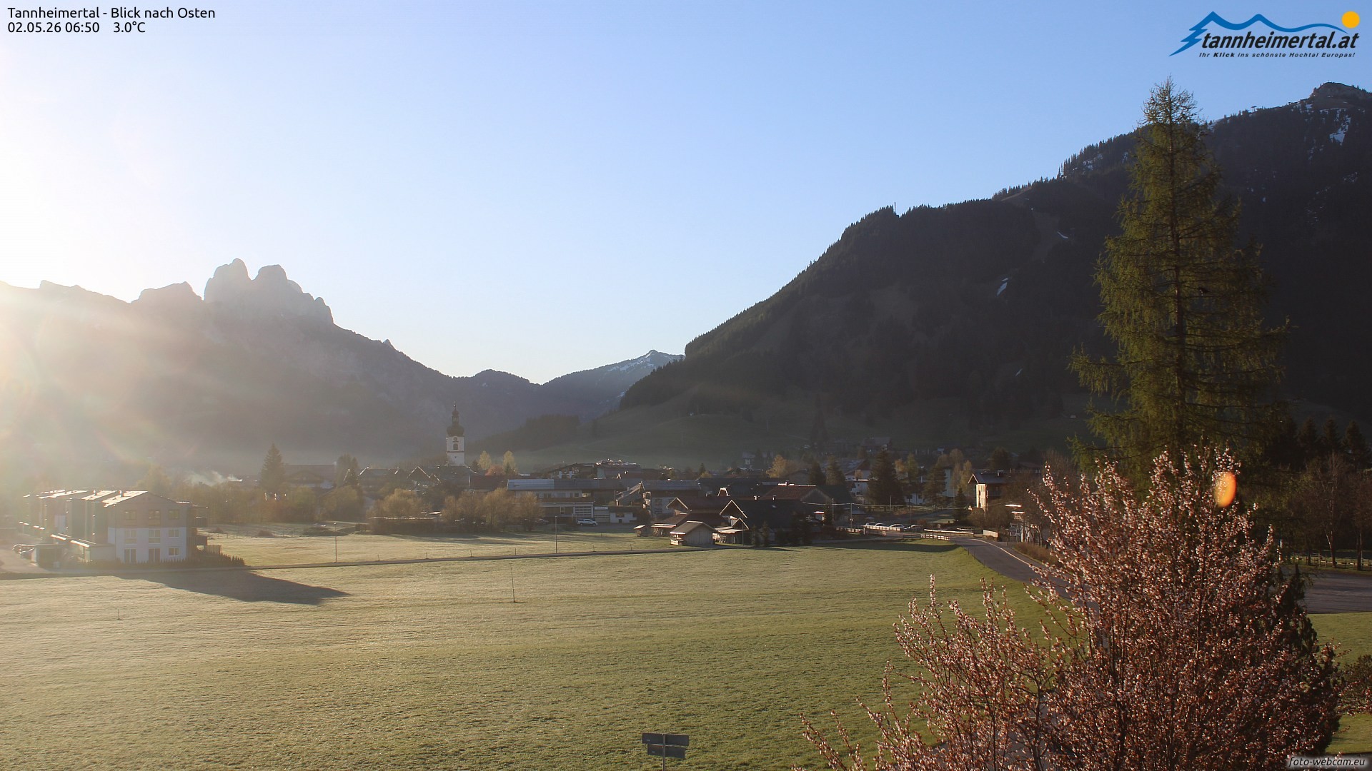 Archiv Foto Webcam Blick ins Tannheimer Tal