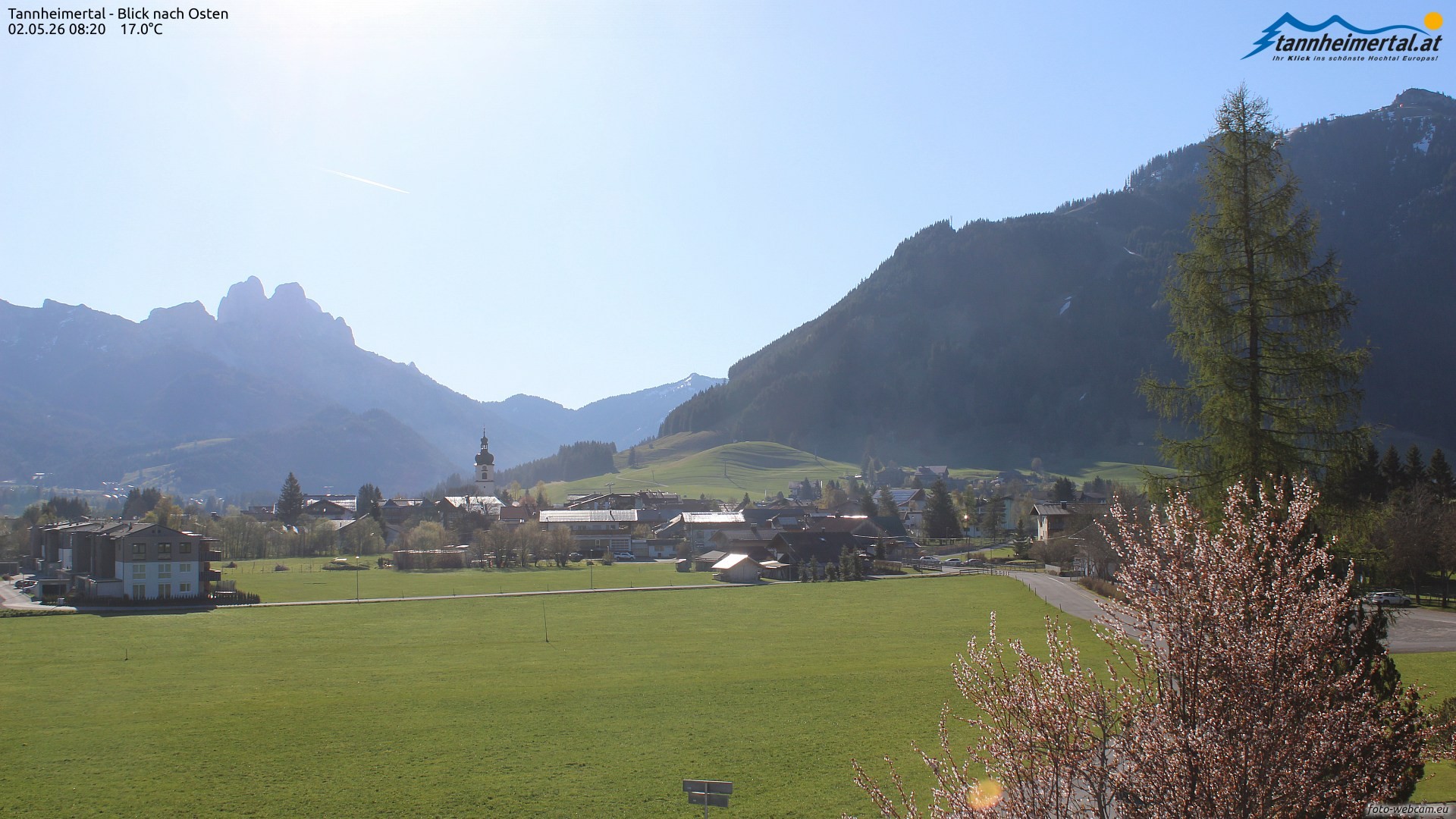 Archiv Foto Webcam Blick ins Tannheimer Tal