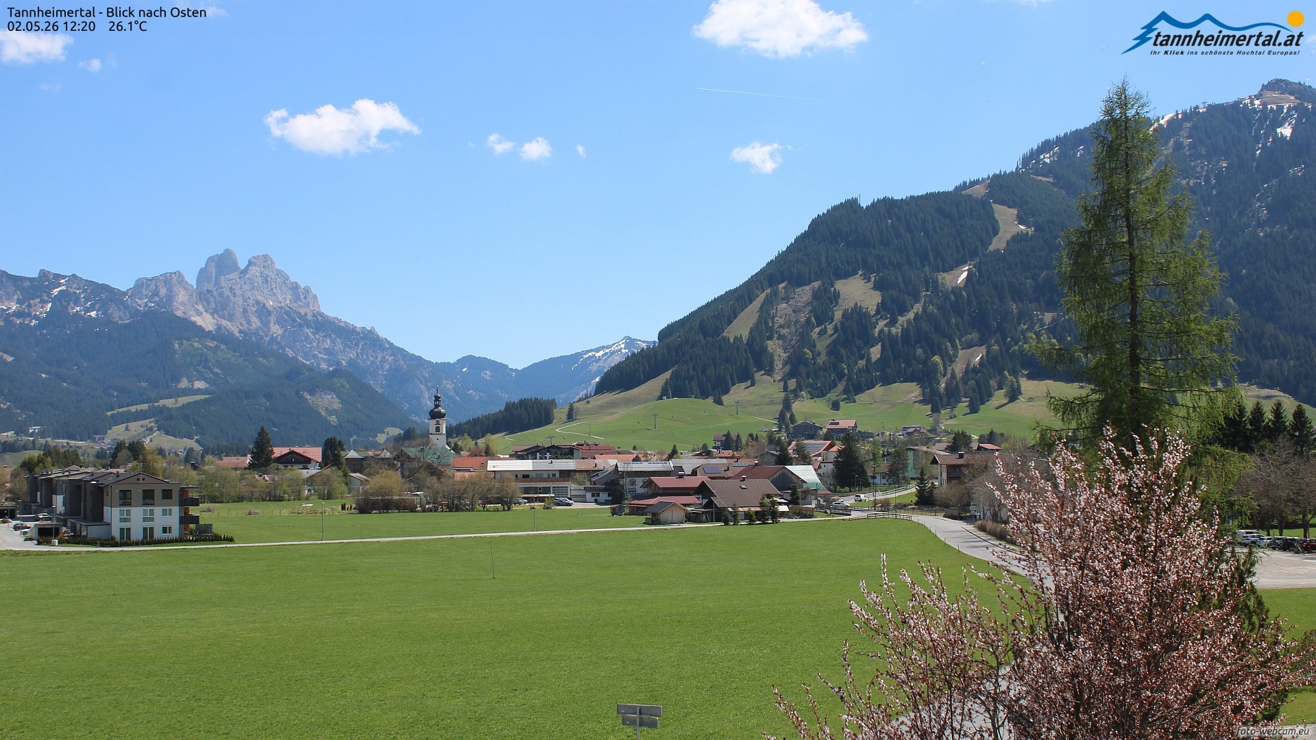 Archiv Foto Webcam Blick ins Tannheimer Tal