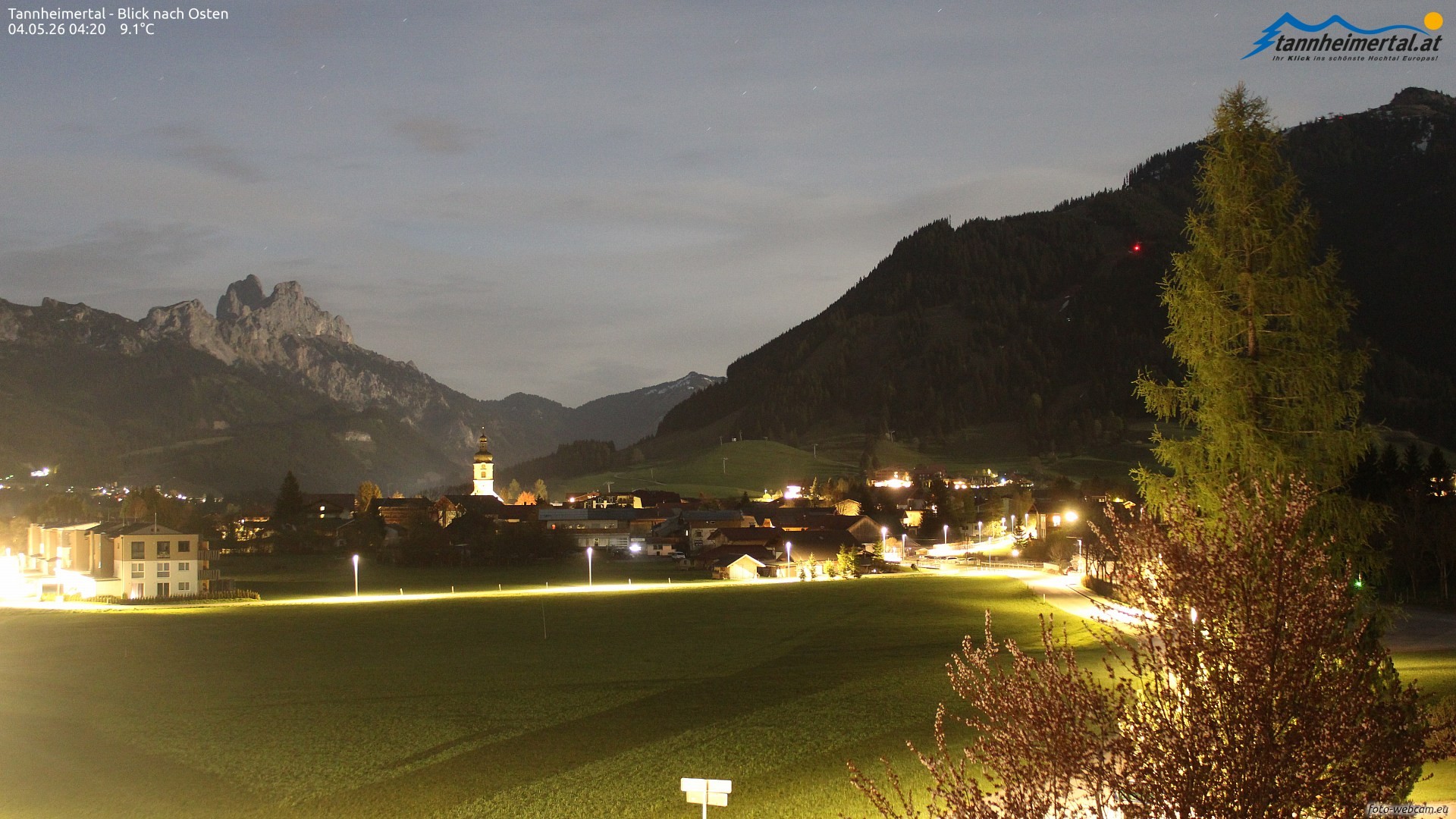 Archiv Foto Webcam Blick ins Tannheimer Tal