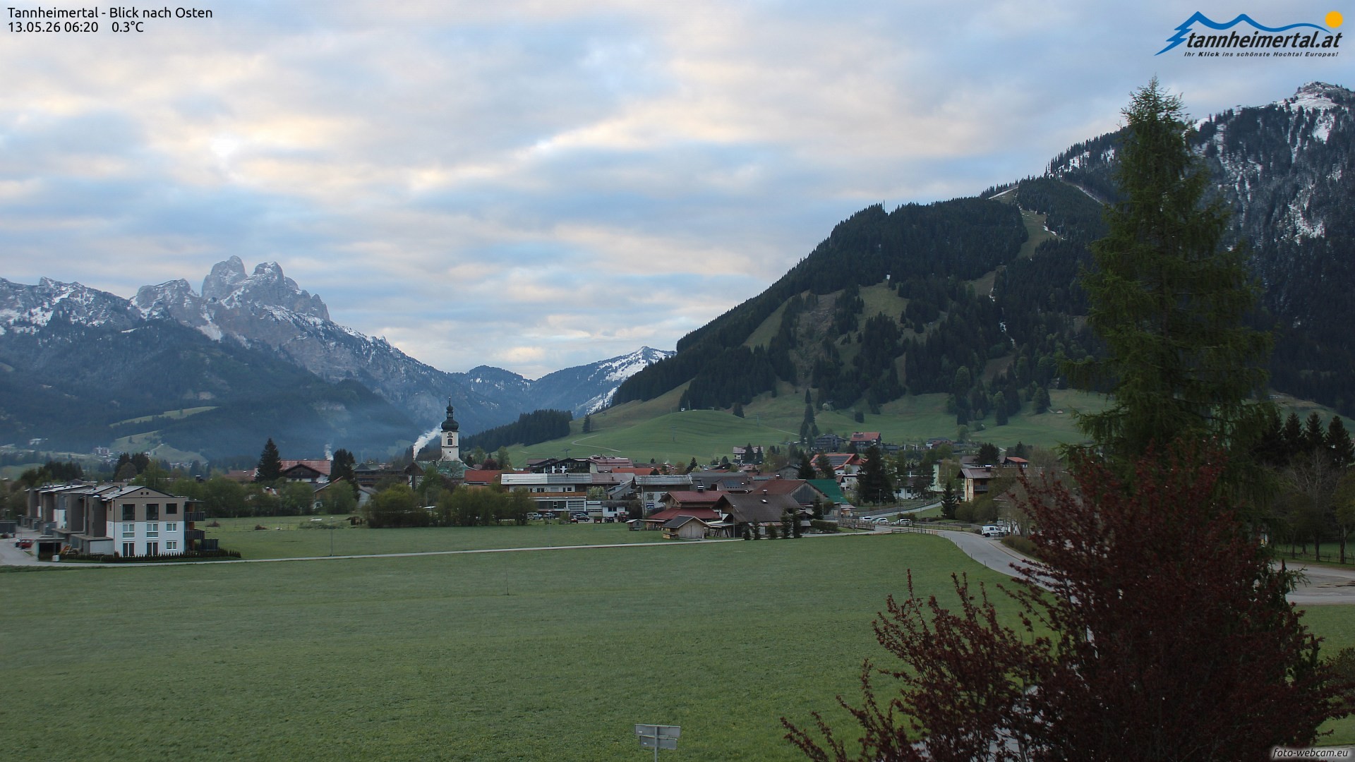 Archiv Foto Webcam Blick ins Tannheimer Tal