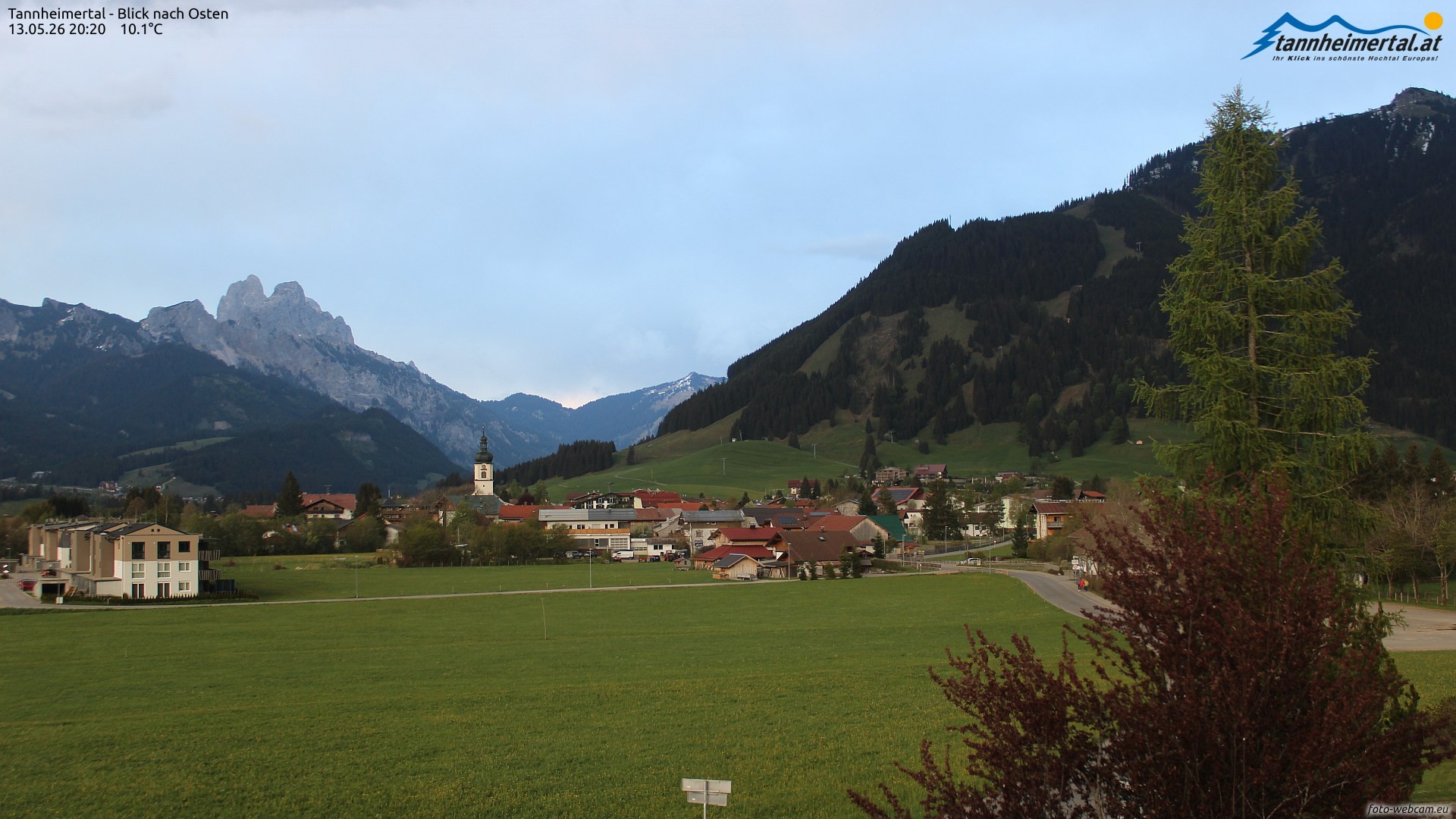Archiv Foto Webcam Blick ins Tannheimer Tal