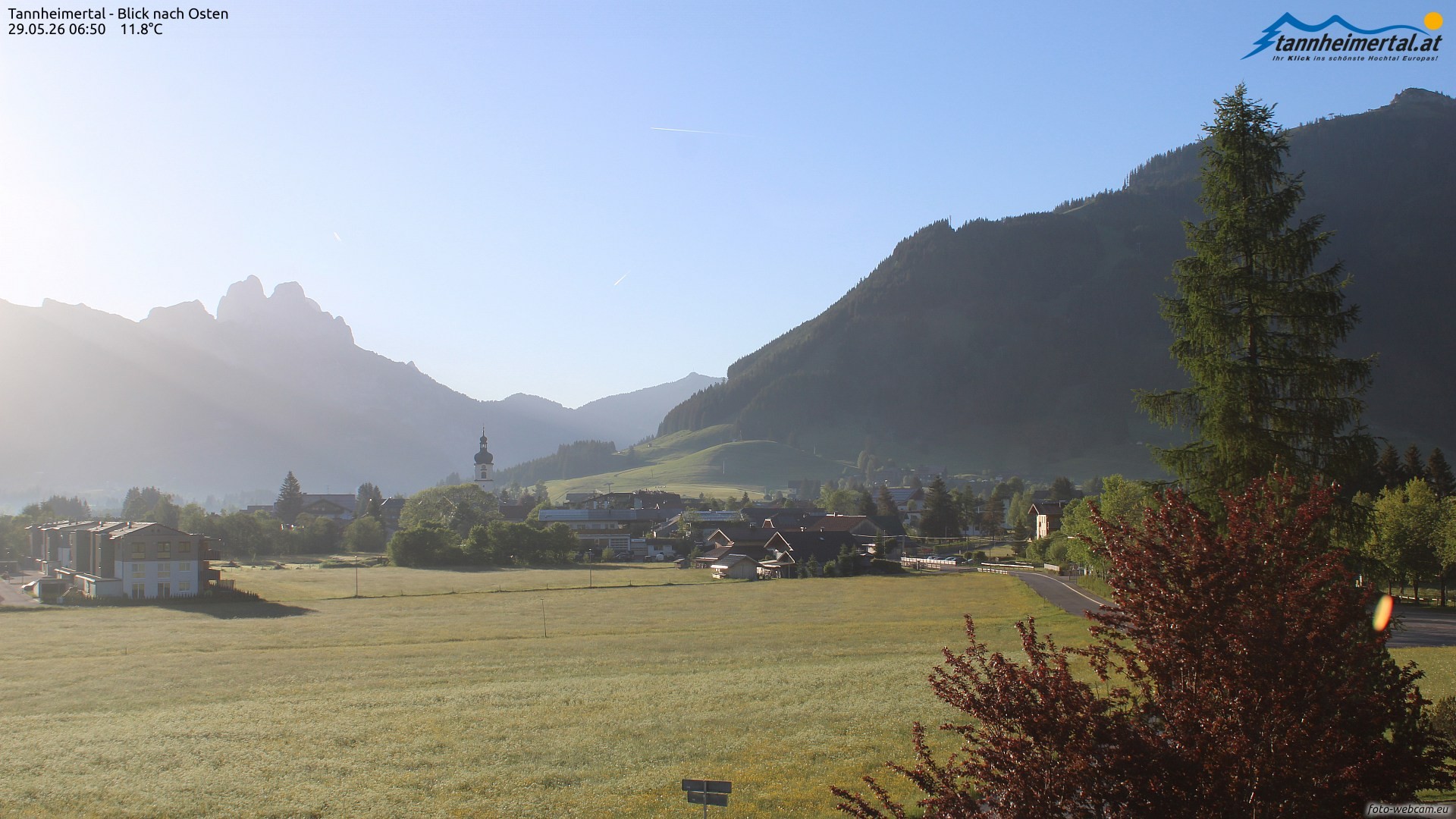 Archiv Foto Webcam Blick ins Tannheimer Tal