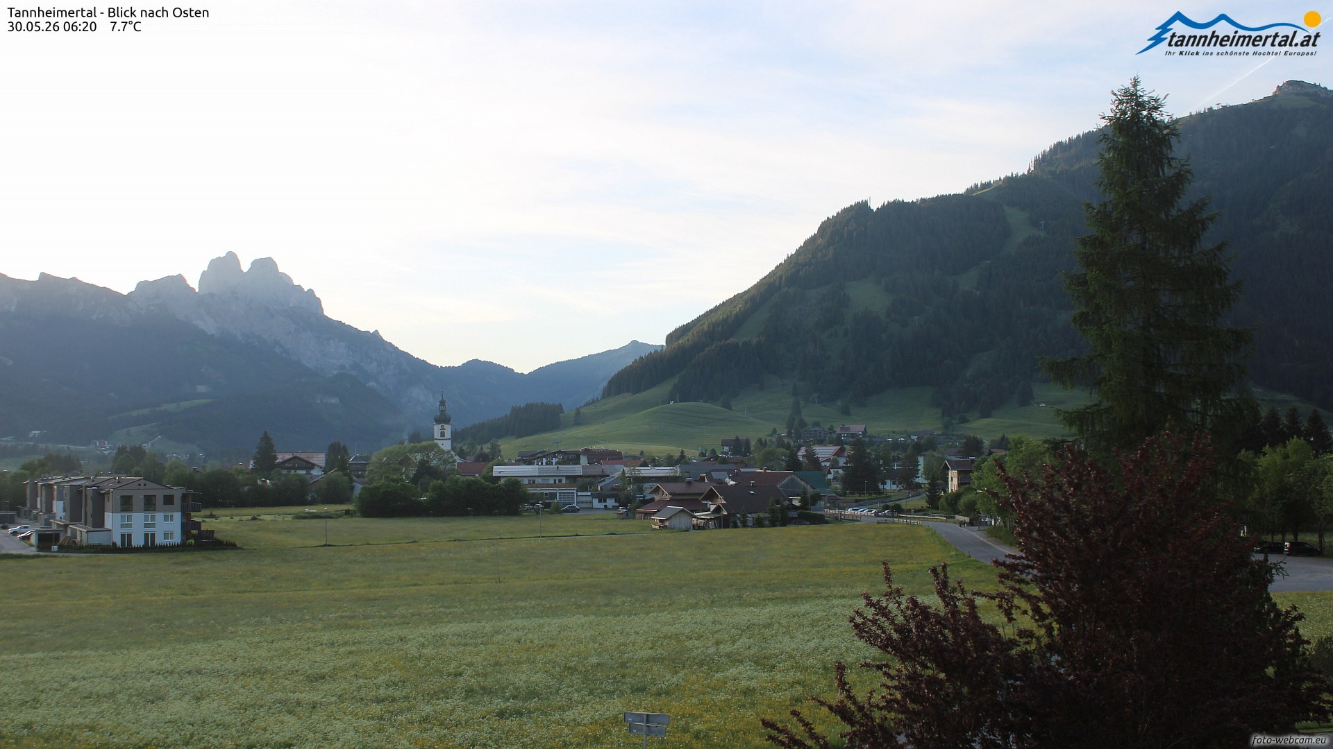 Archiv Foto Webcam Blick ins Tannheimer Tal
