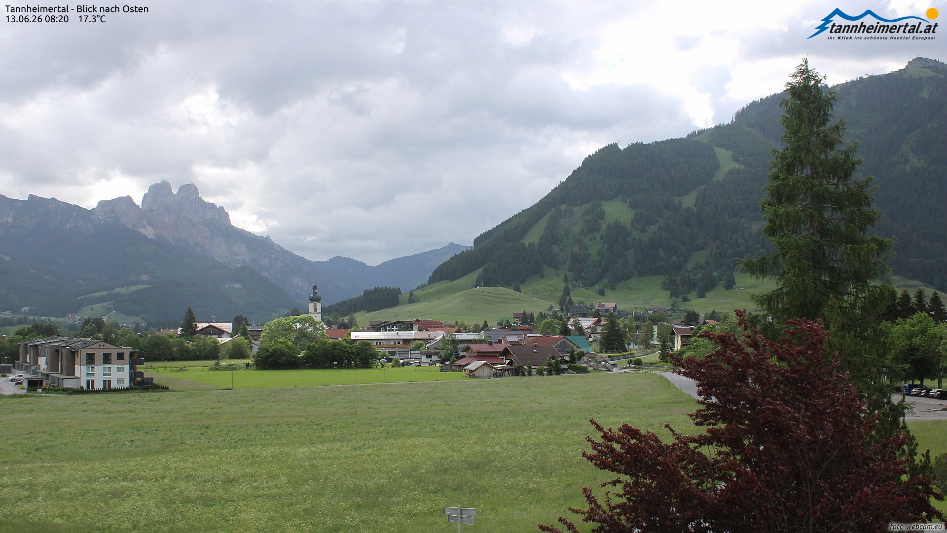 Archiv Foto Webcam Blick ins Tannheimer Tal