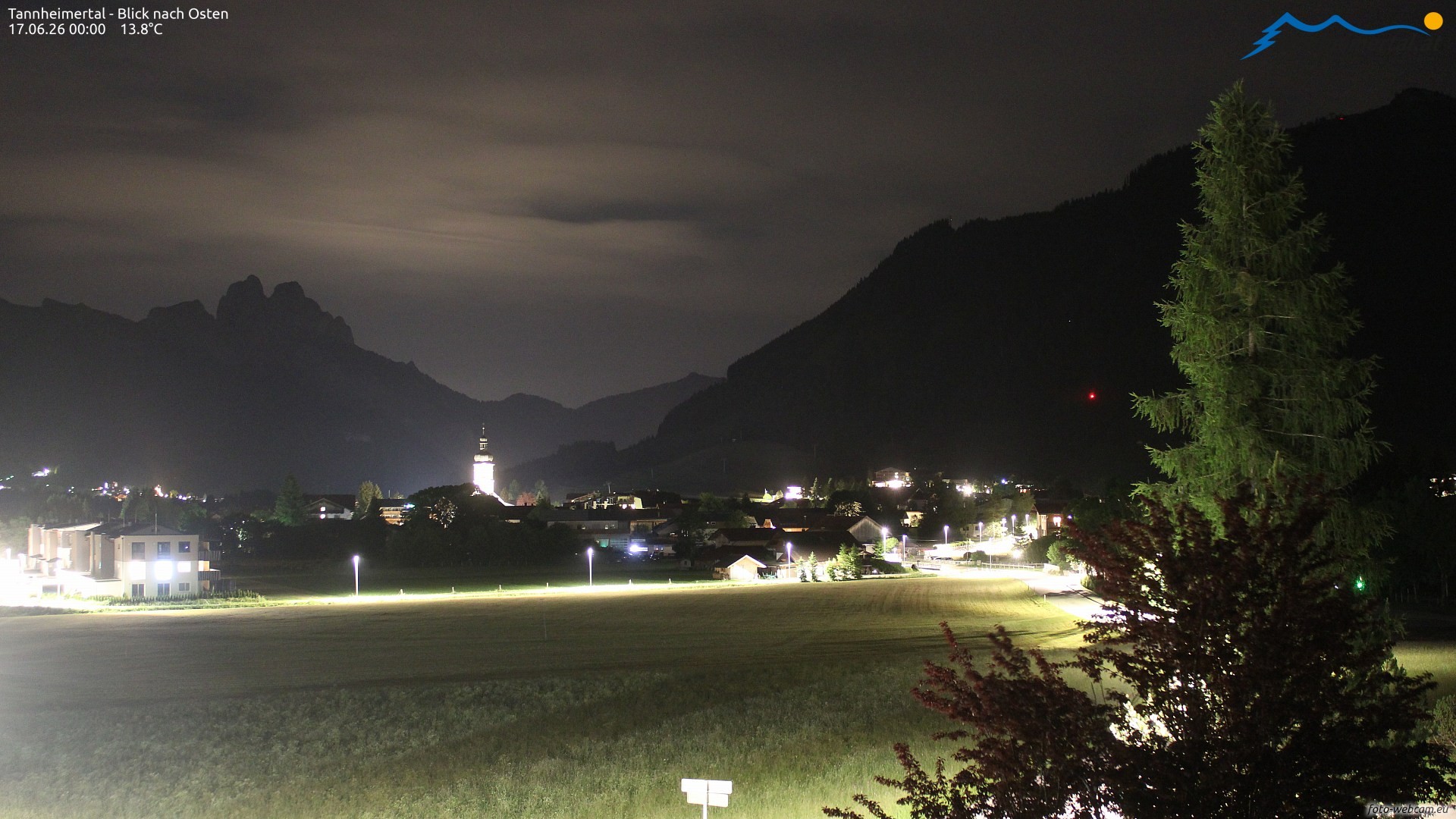 Archiv Foto Webcam Blick ins Tannheimer Tal