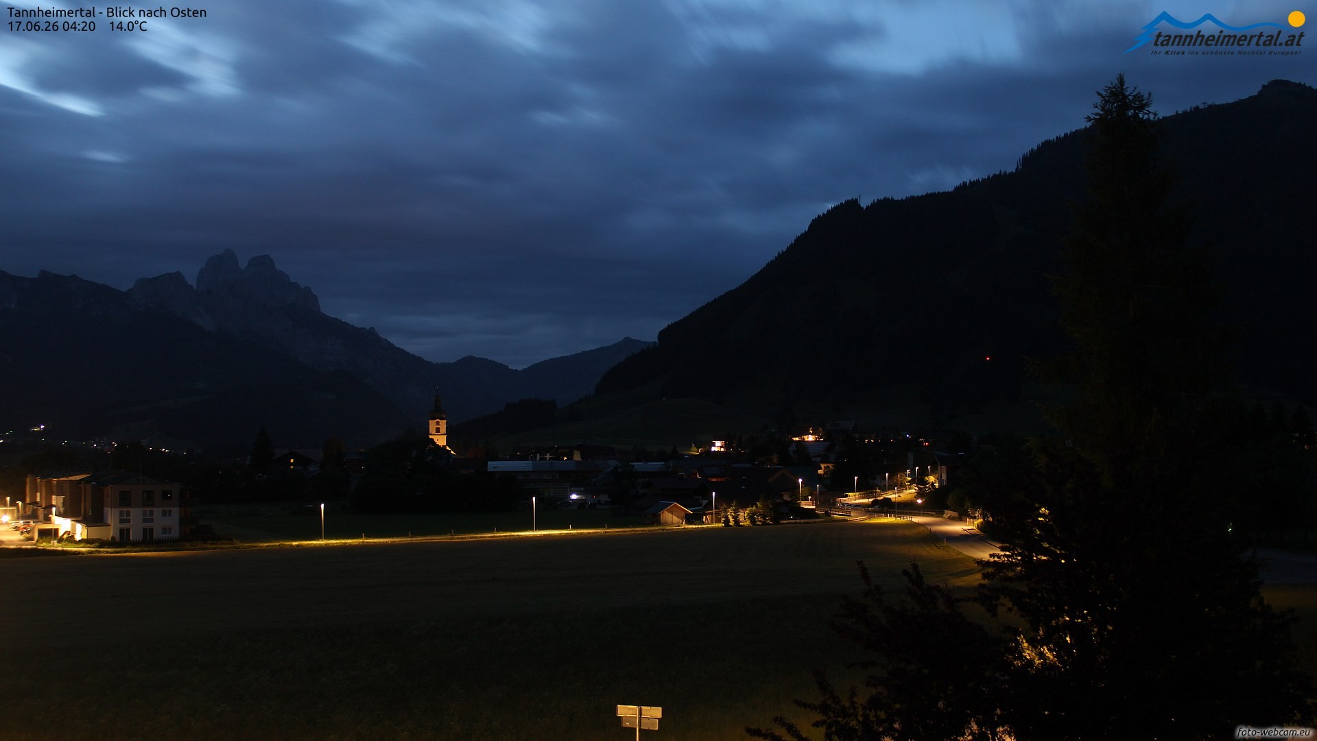 Archiv Foto Webcam Blick ins Tannheimer Tal